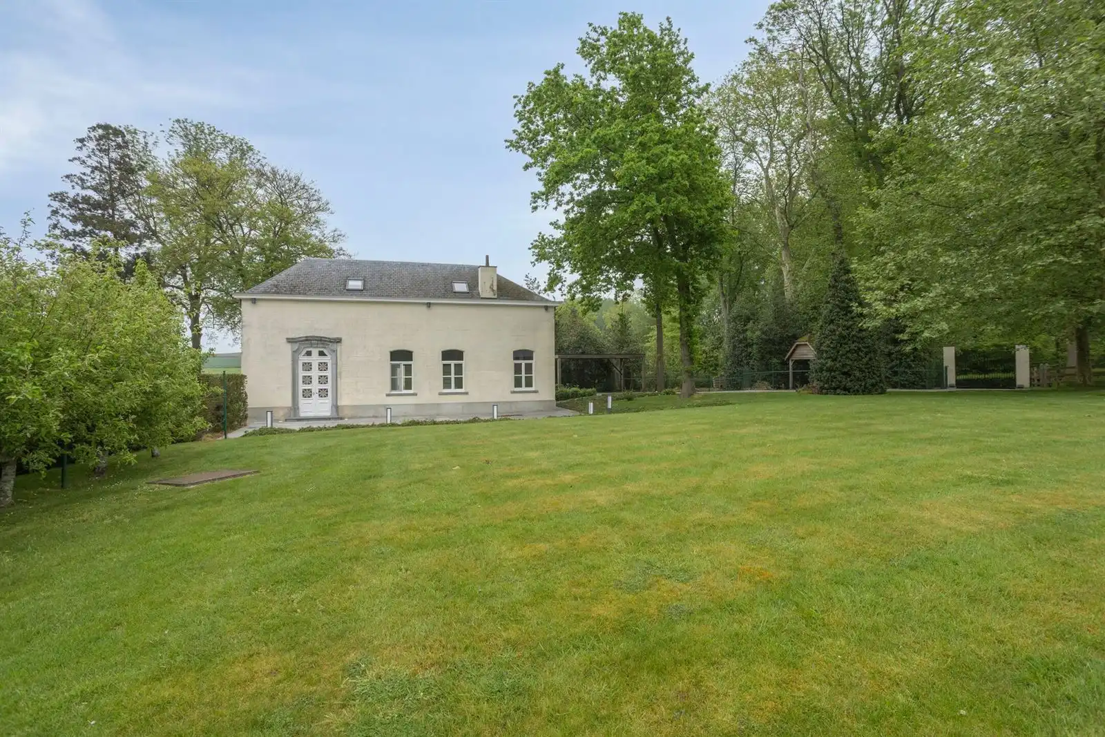 Prachtig gelegen landhuis 4 slaapkamers en tuin foto 3