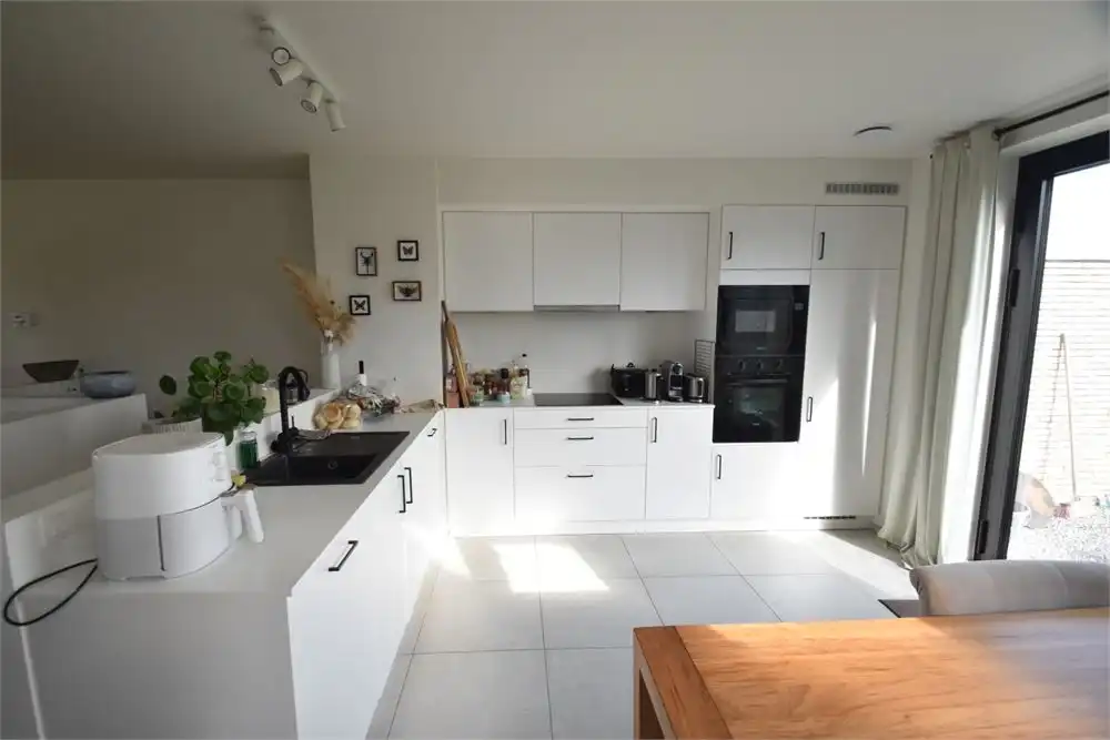 Moderne woning in rustig dorp foto 4