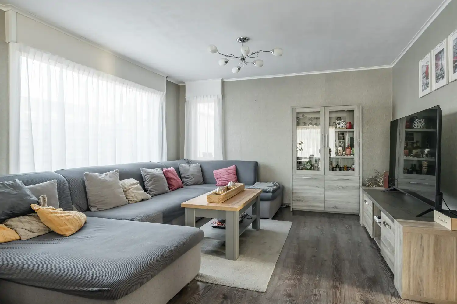 Instapklare, charmante woning op topligging nabij de Nederlandse grens foto 5