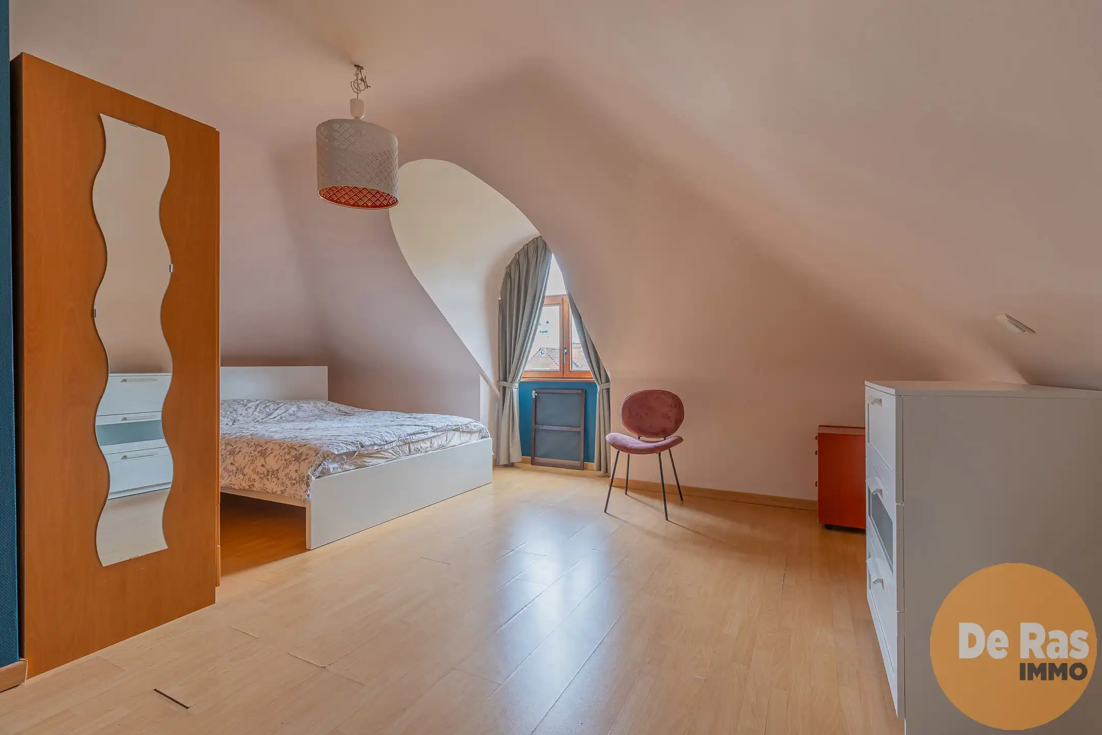 HEKELGEM –Mooie villa met 4 slaapkamers en schitterende tuin foto 15