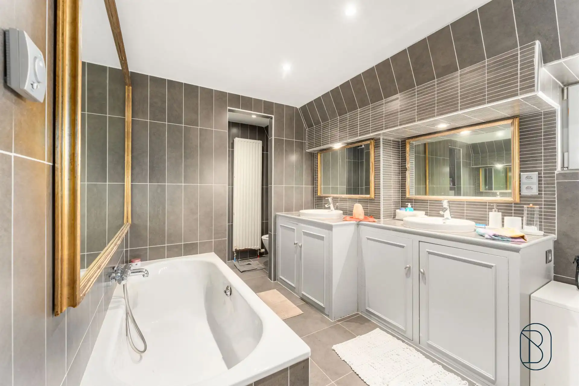 Unieke karakterwoning met 5 slk en tal van mogelijkheden foto 23