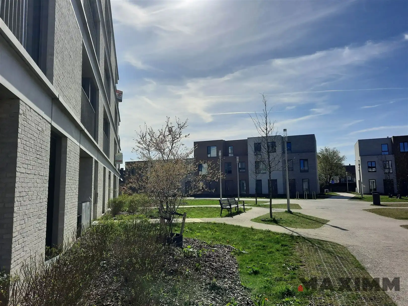 Comfortabel wonen in een park met alle faciliteiten van de stad nabij foto 23