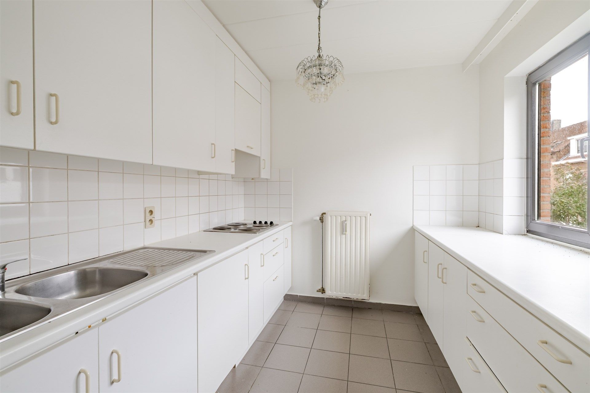 Opbrengsteigendom bestaande uit 6 ruime appartementen + 7 ondergrondse autostaanplaatsen foto 22