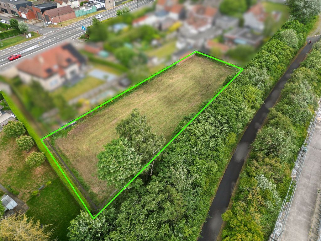 Bouwgrond in centrum Avelgem! foto 6