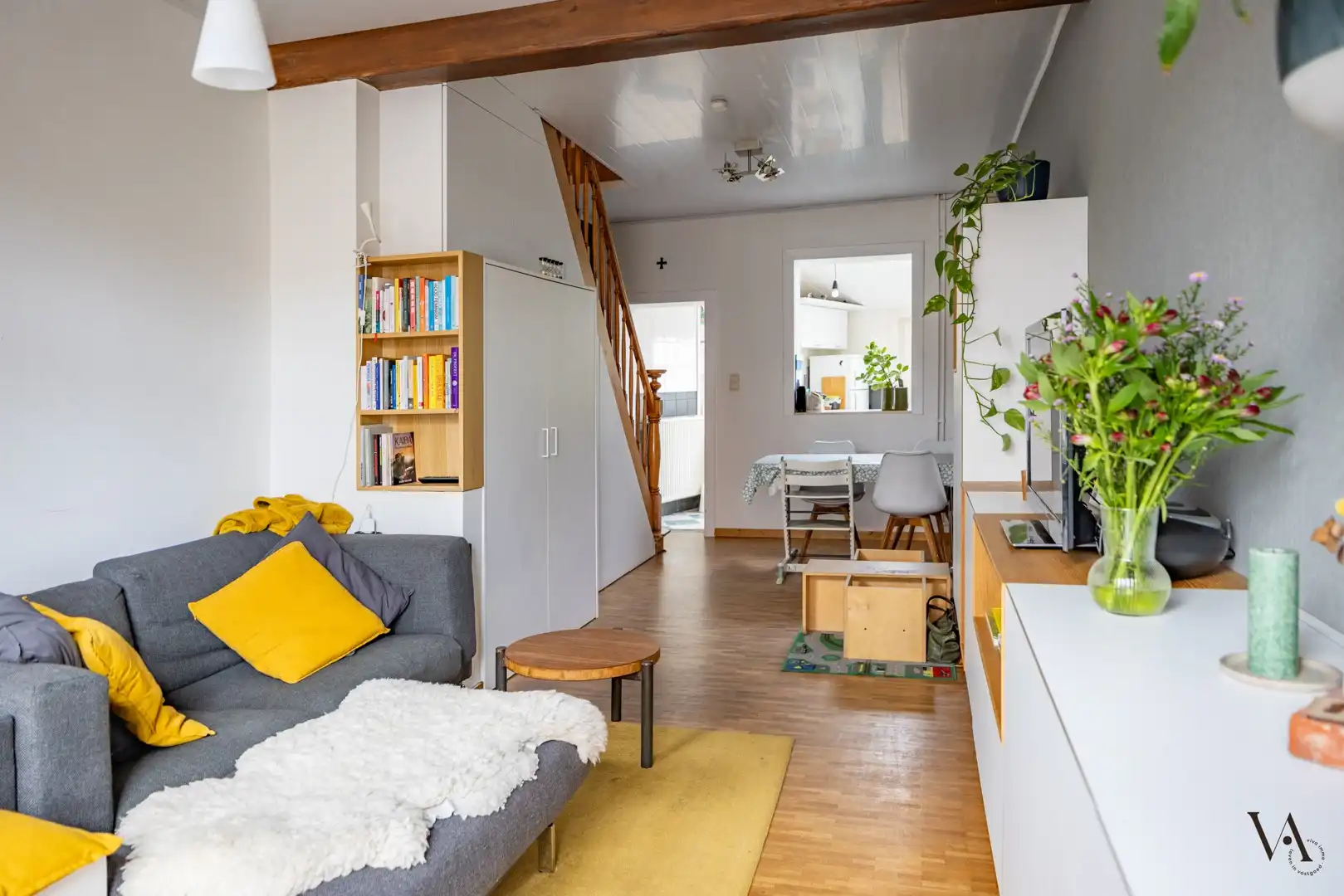 Charmante rijwoning met zonnige tuin in hartje Heverlee foto 2