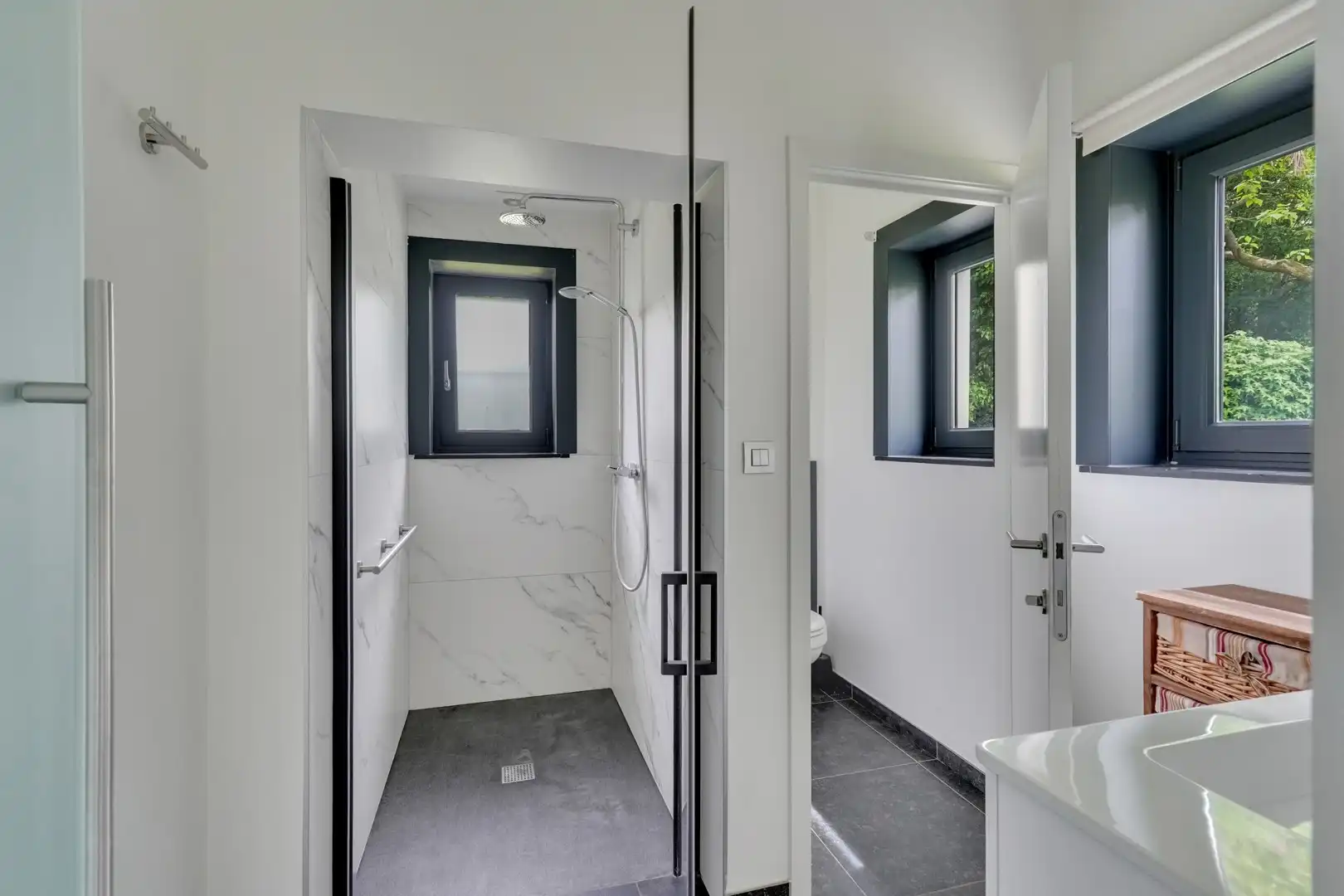 RUIME HOB MET 6 SLPKS EN TINY HOUSE TE KOOP - MAASMECHELEN foto 5