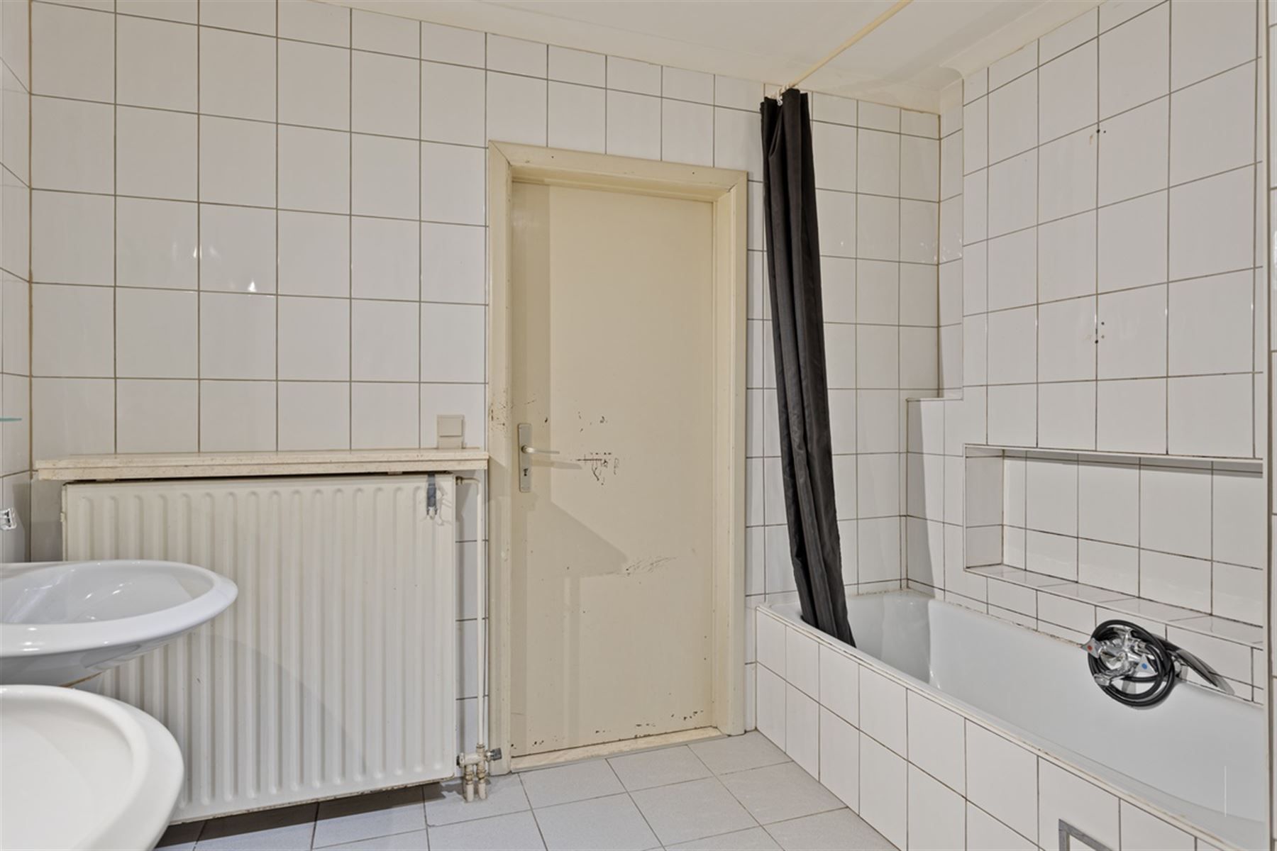 Centraal gelegen appartement (125 m²) met twee slaapkamers foto 15