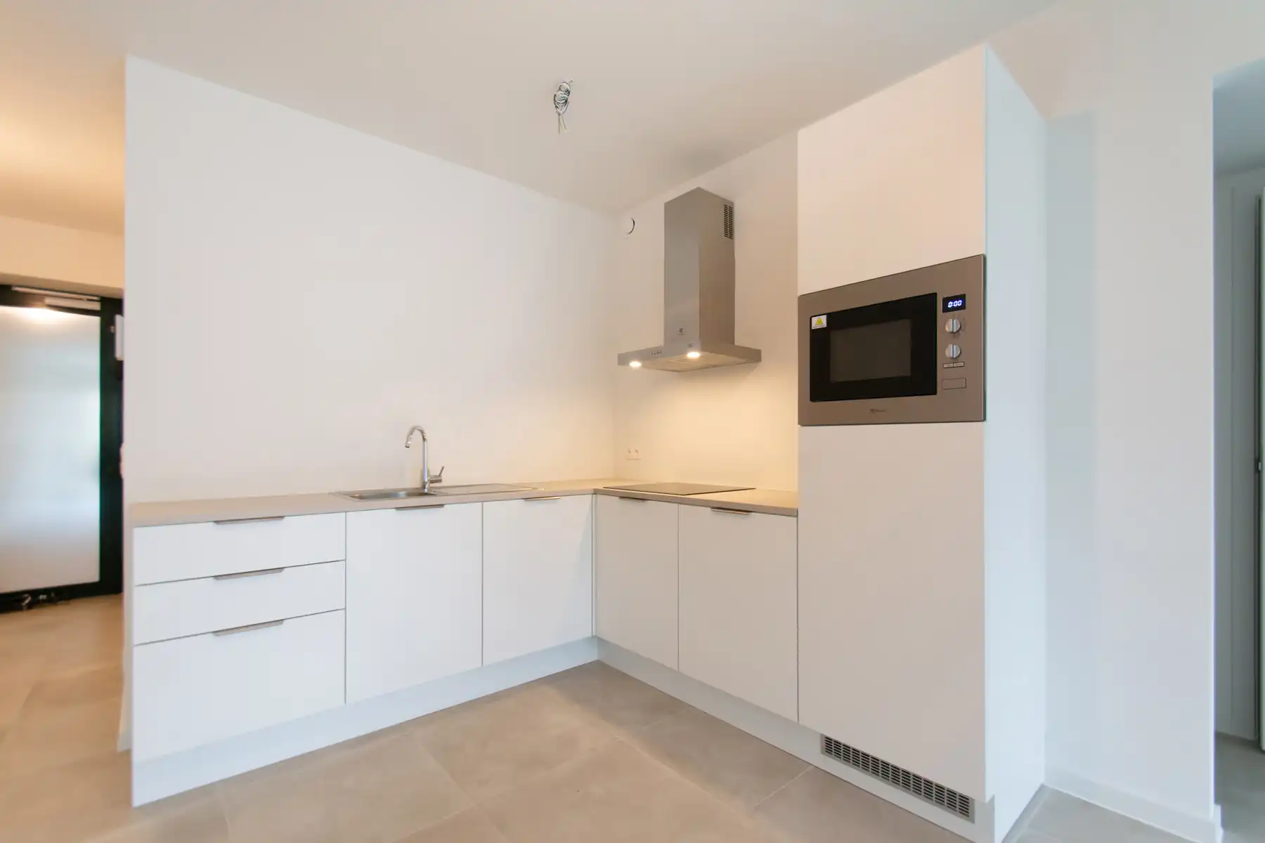 Prachtig Modern nieuwbouwappartement met 1slpk. en balcon foto 5