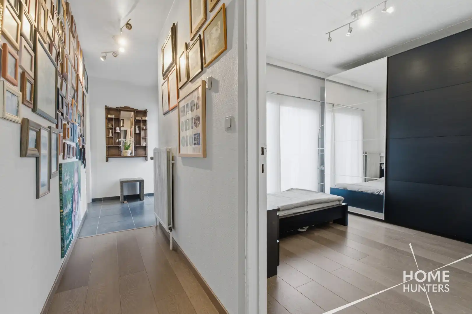 RUSTIG GELEGEN BUNGALOW MET RUIME TUIN EN VEELZIJDIGE KELDERRUIMTE foto 19