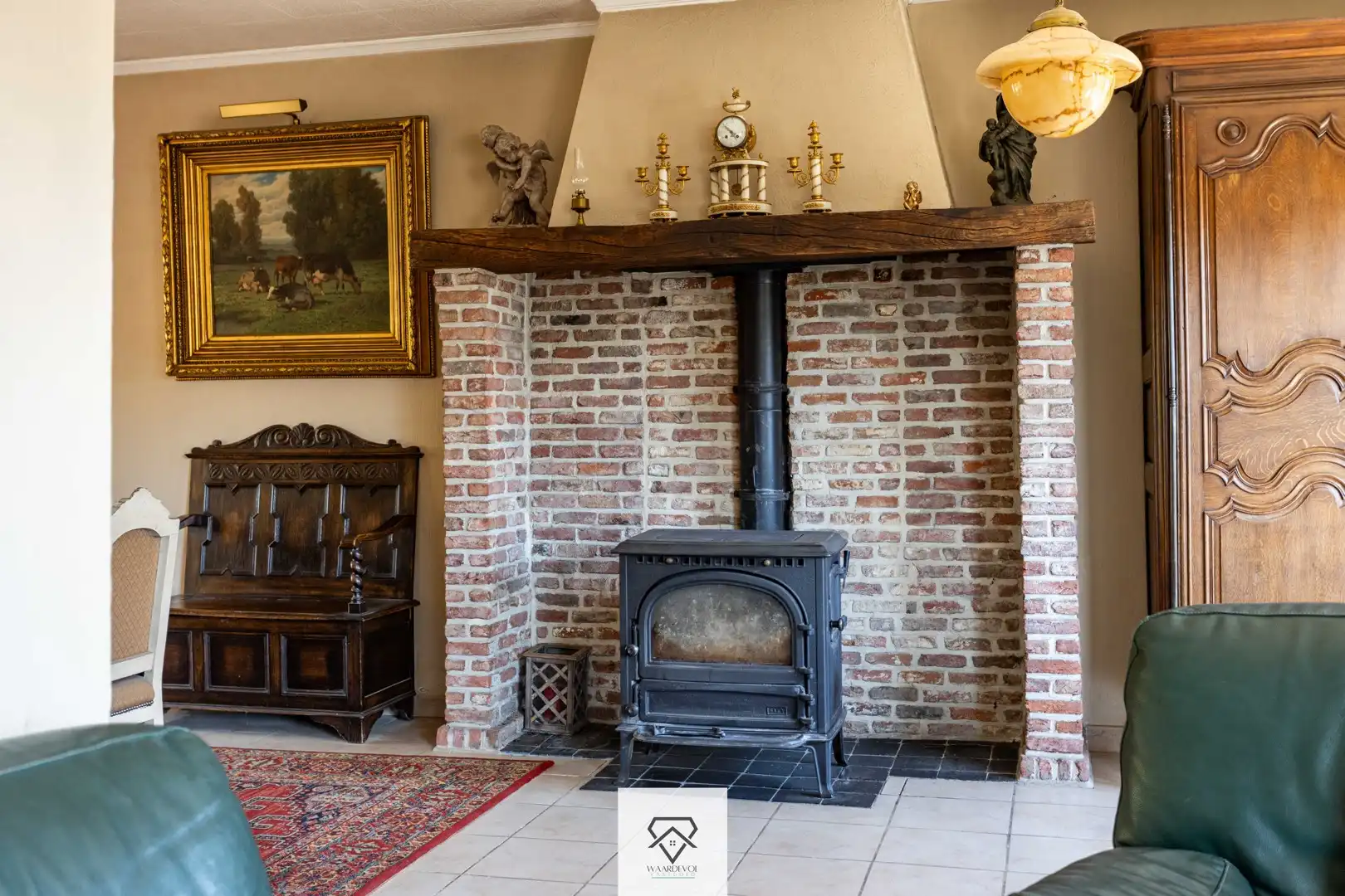 Gezinswoning met tuin en veel potentieel in het gegeerde Oostakker foto 8