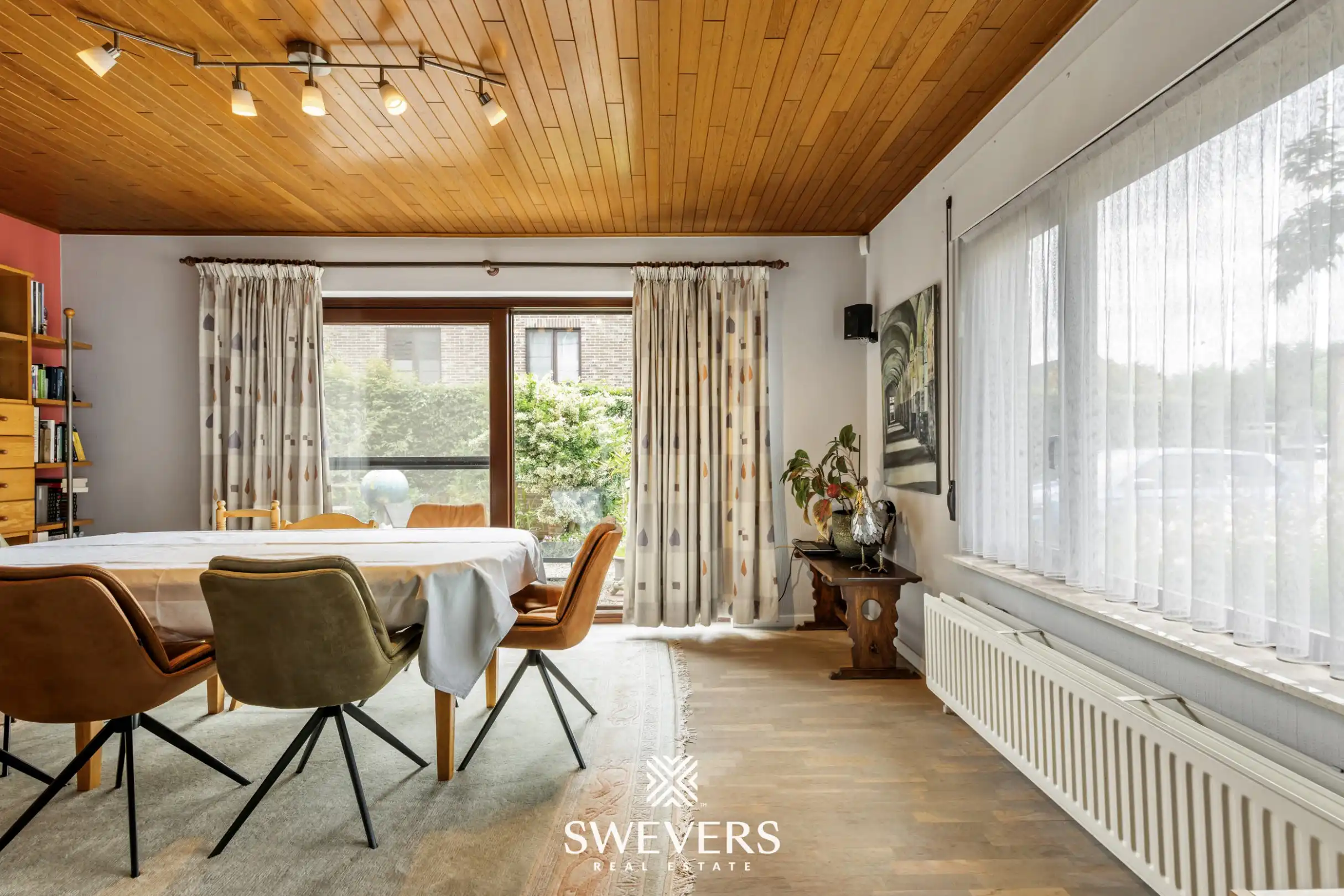 Ruim wonen in alle rust: open gezinswoning (242 m²) op breed perceel van 13 are in Herk-de-Stad foto 6