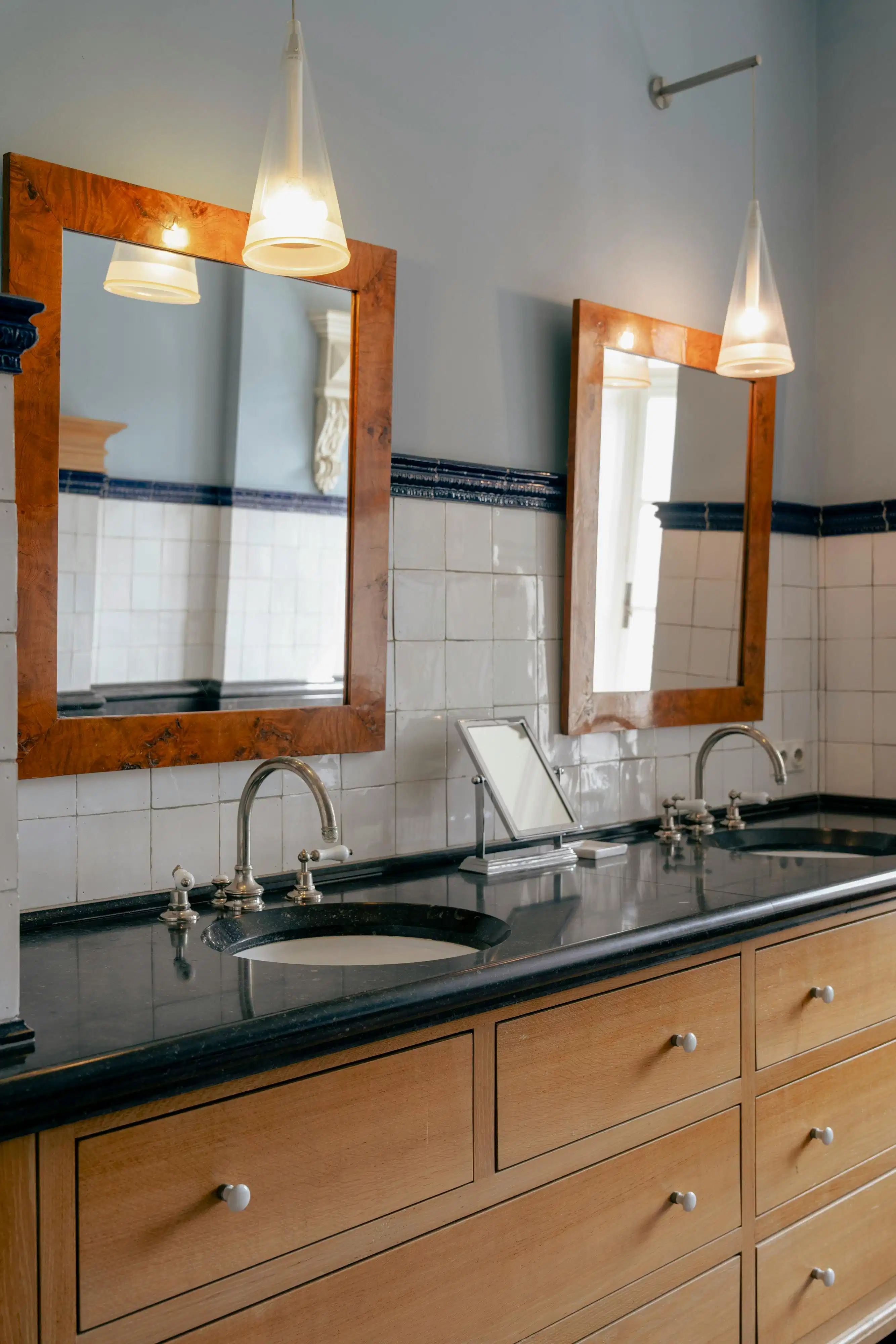 Uniek historisch kasteel op 9 hectare te koop in Geluveld foto 31