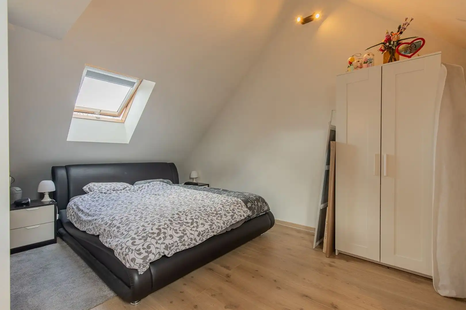 Instapklare starterswoning met tuin en 3 slaapkamers in Appels bij Dendermonde foto 14