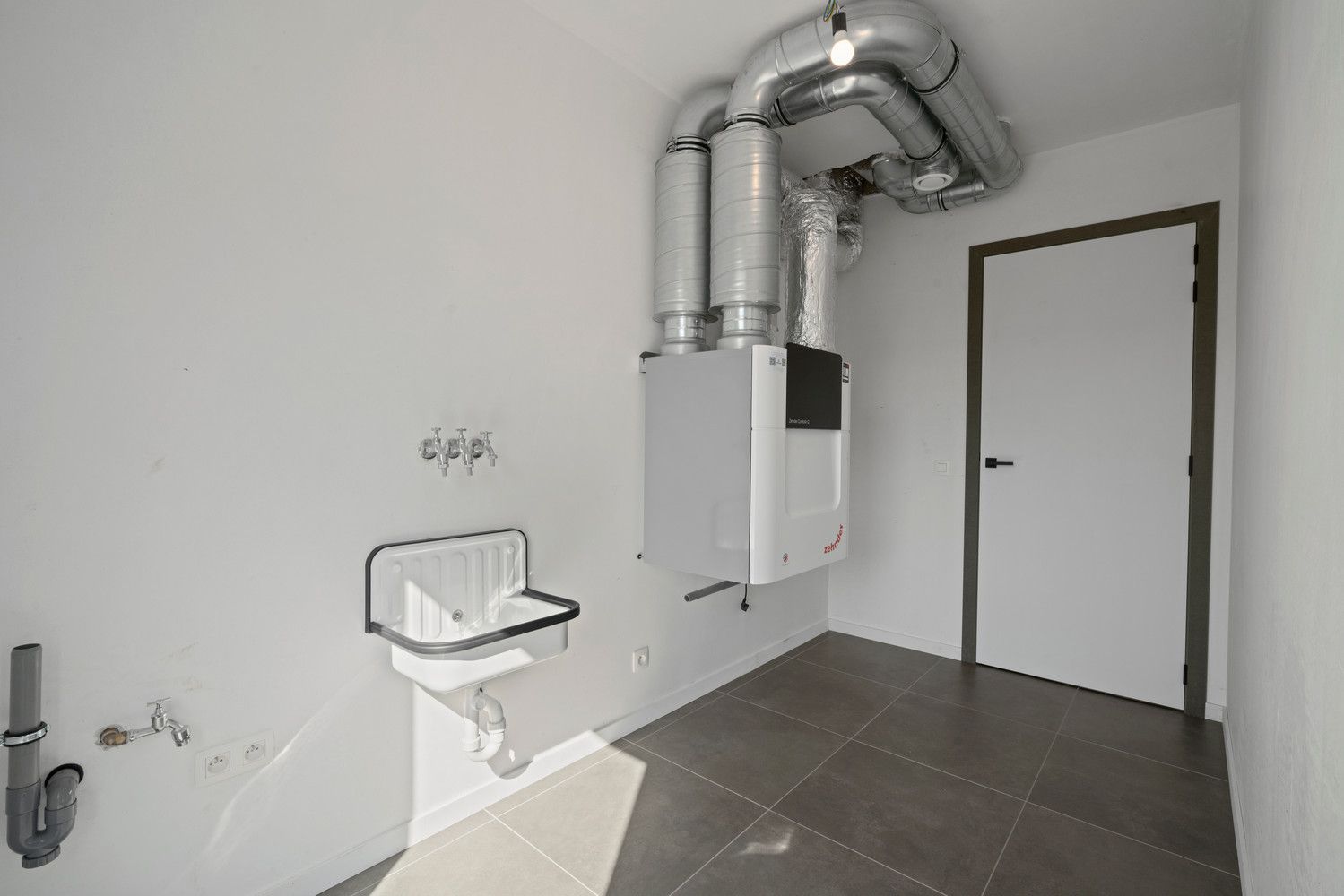 Ruime halfopen nieuwbouwwoning op mooi perceel in Vinkt. foto 12