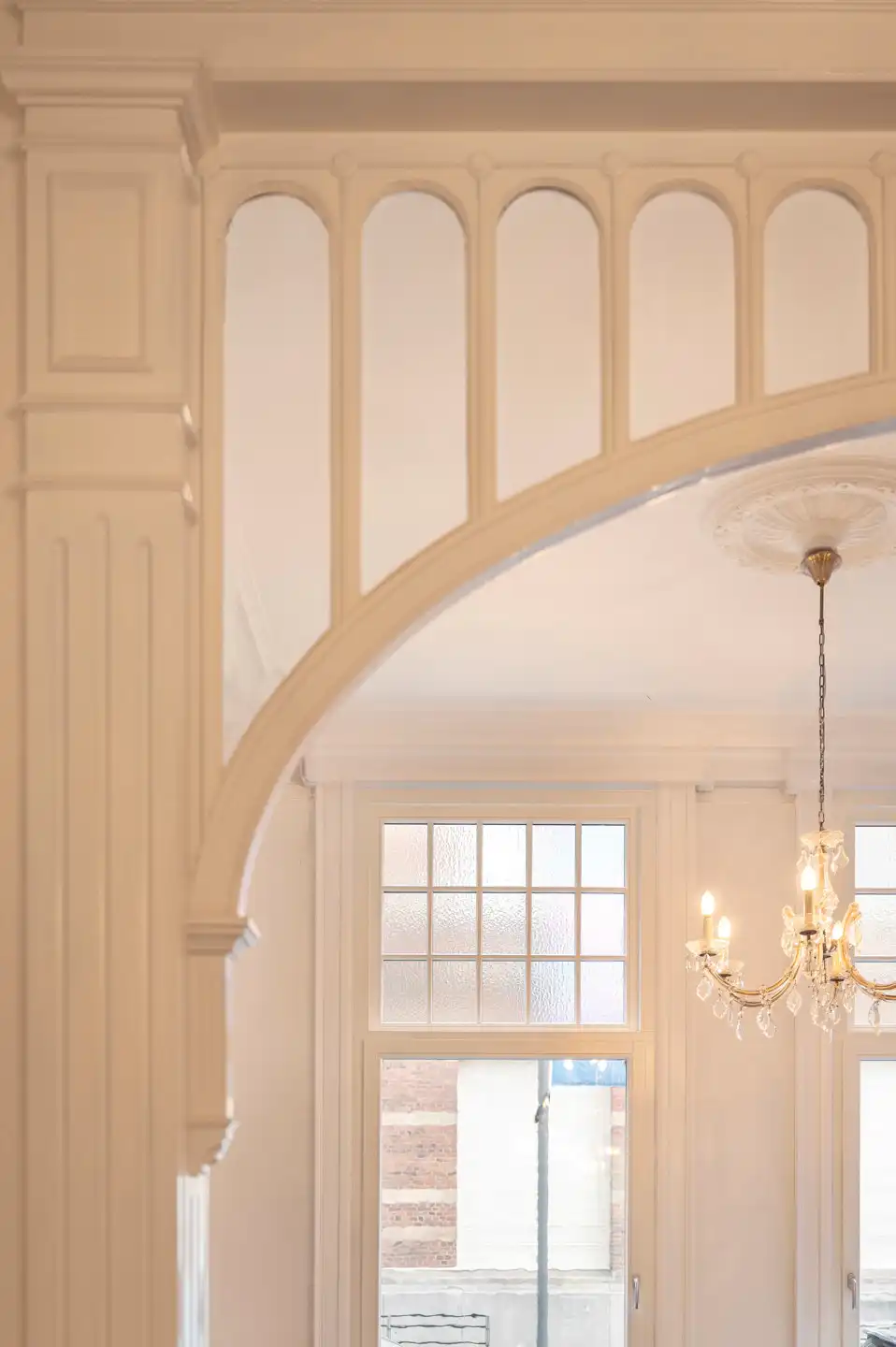 Gerenoveerd herenhuis met tuin aan het hippe Zurenborg  foto 7