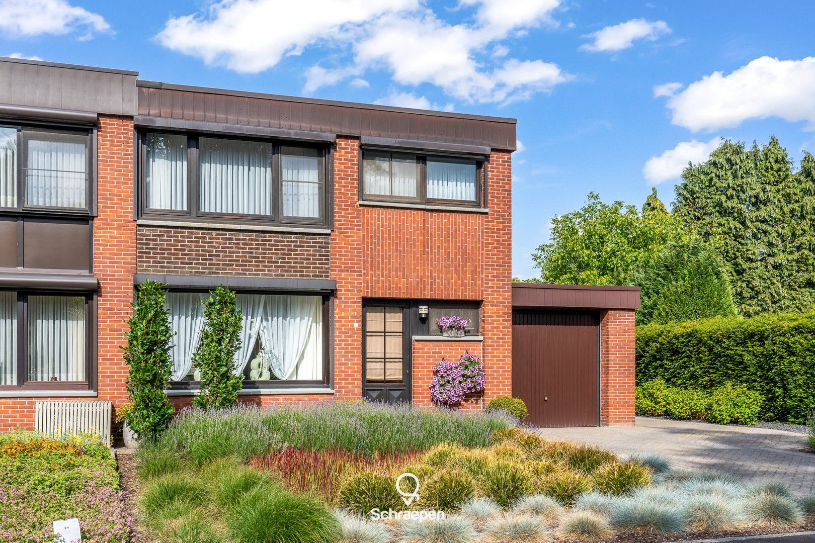 Goed onderhouden woning met 3 slpks op perceel van 5,2 are nabij Genk-centrum! foto 25