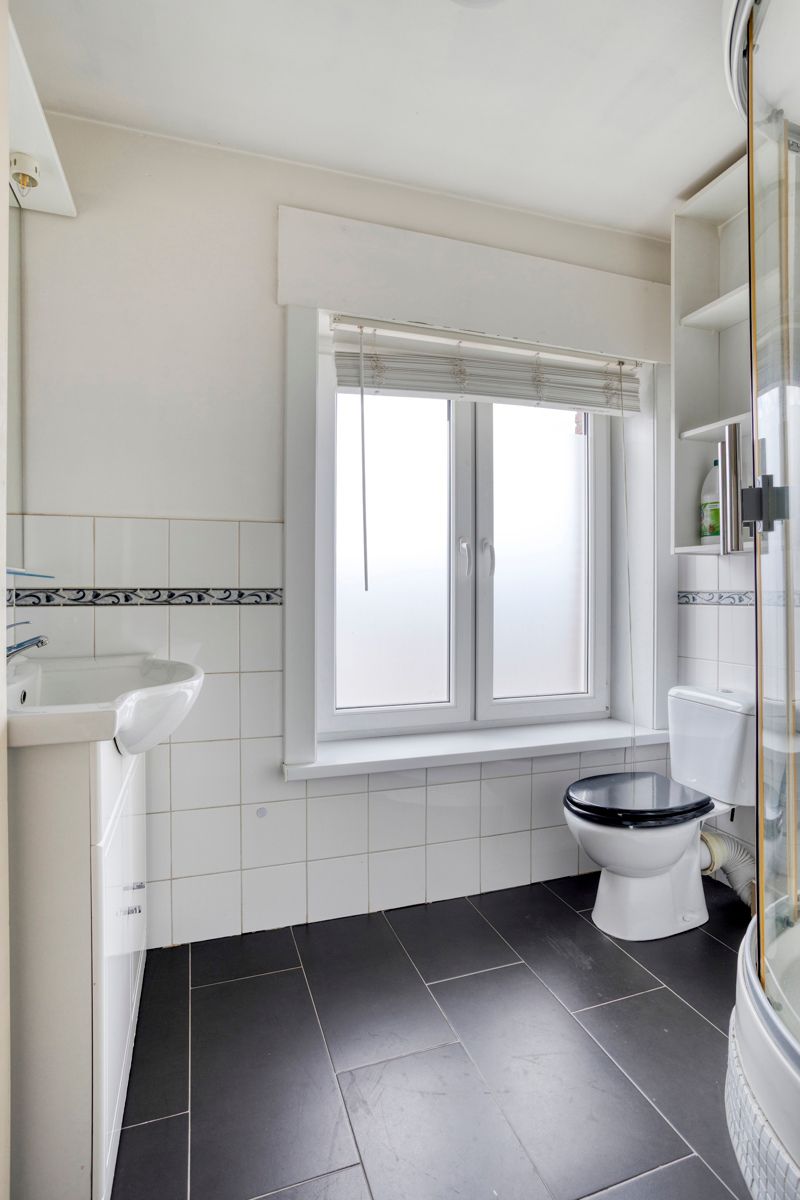 Instapklare woning met tuin en garage ! foto 20