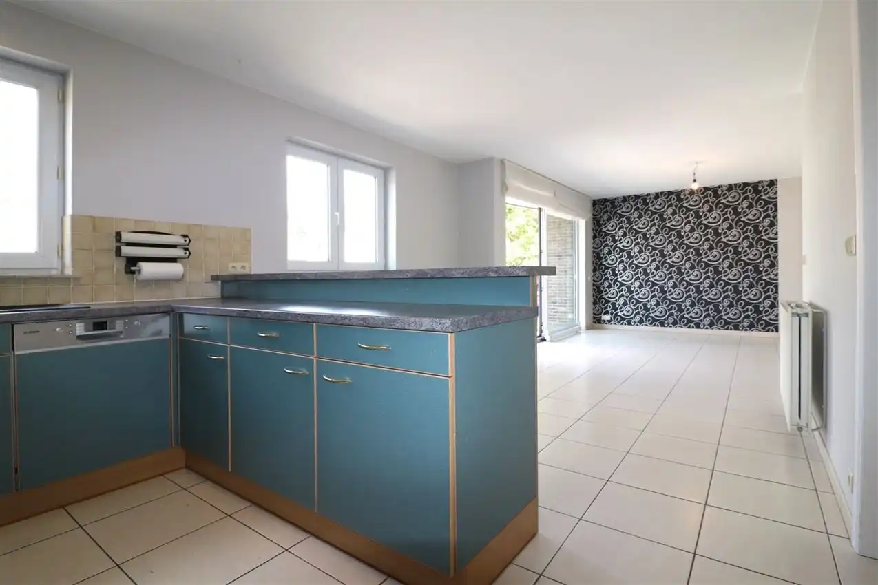 Appartement met 2 slpk., grote garage en terras, rustige ligging foto 28