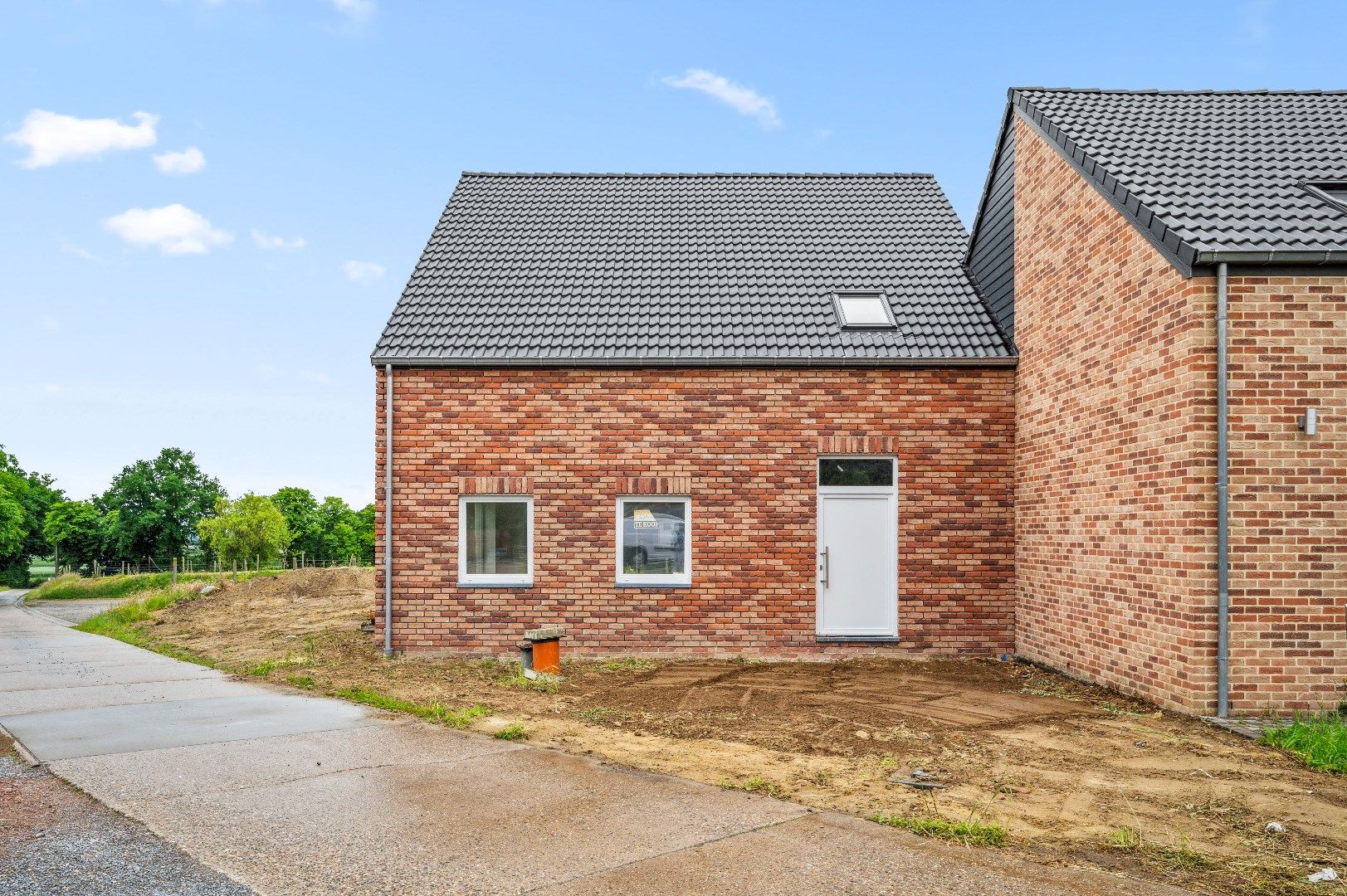 Instapklare nieuwbouw in het rustige en groene Kortenaken foto 2