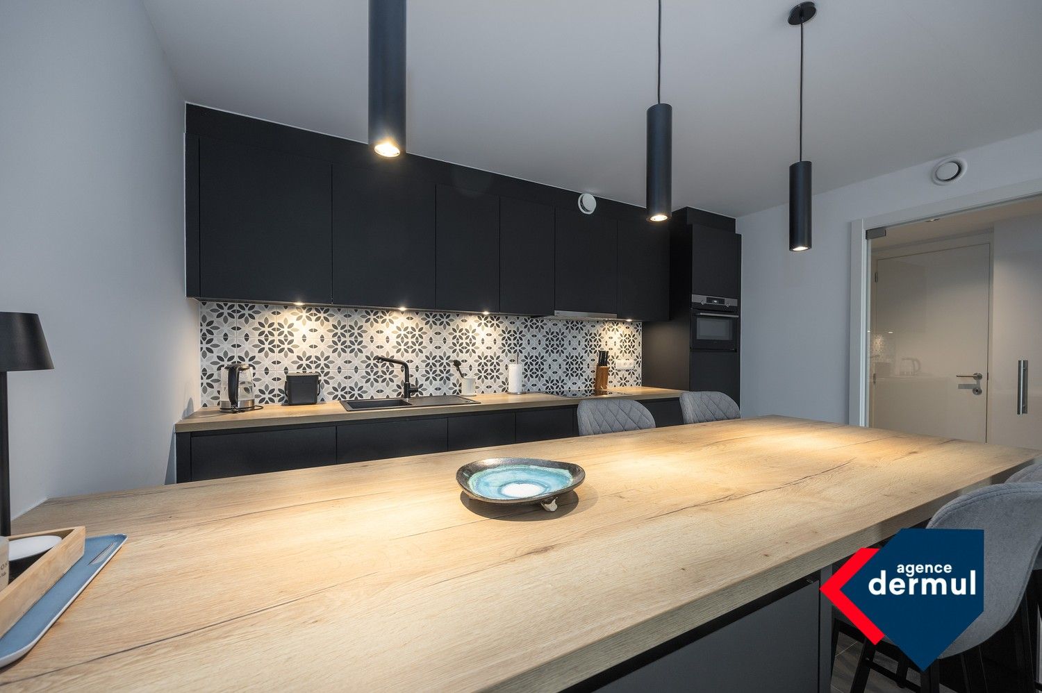 RECENT APPARTEMENT MET PARKING foto 11