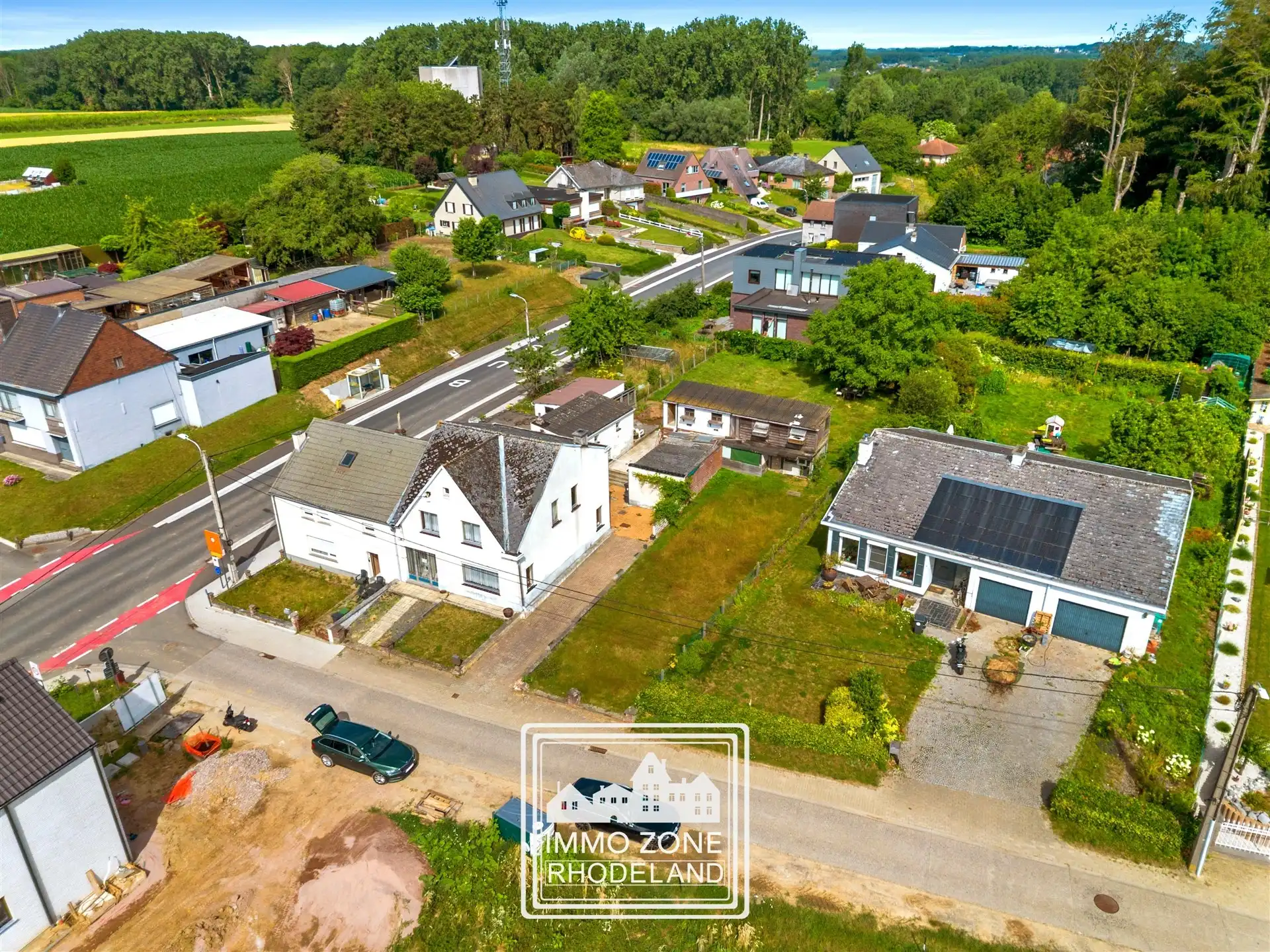 Gunstig gelegen te renoveren woning met veel potentieel foto 28