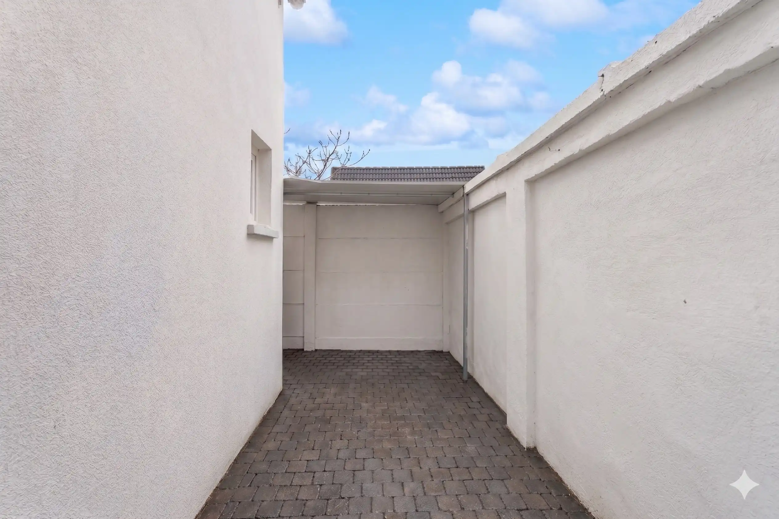 Instapklare, volledig gerenoveerde woning in centrum Lokeren foto 15