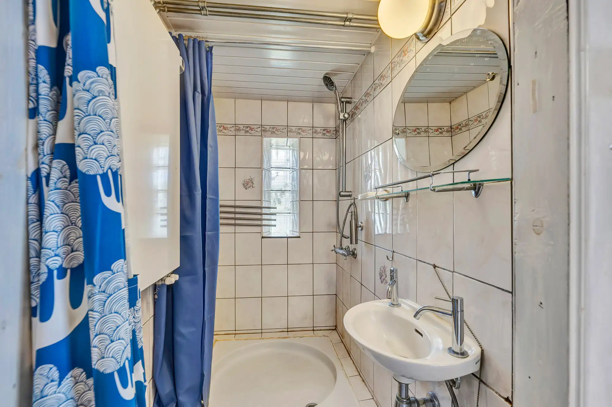 Goed onderhouden woning met garage en tuin foto 17