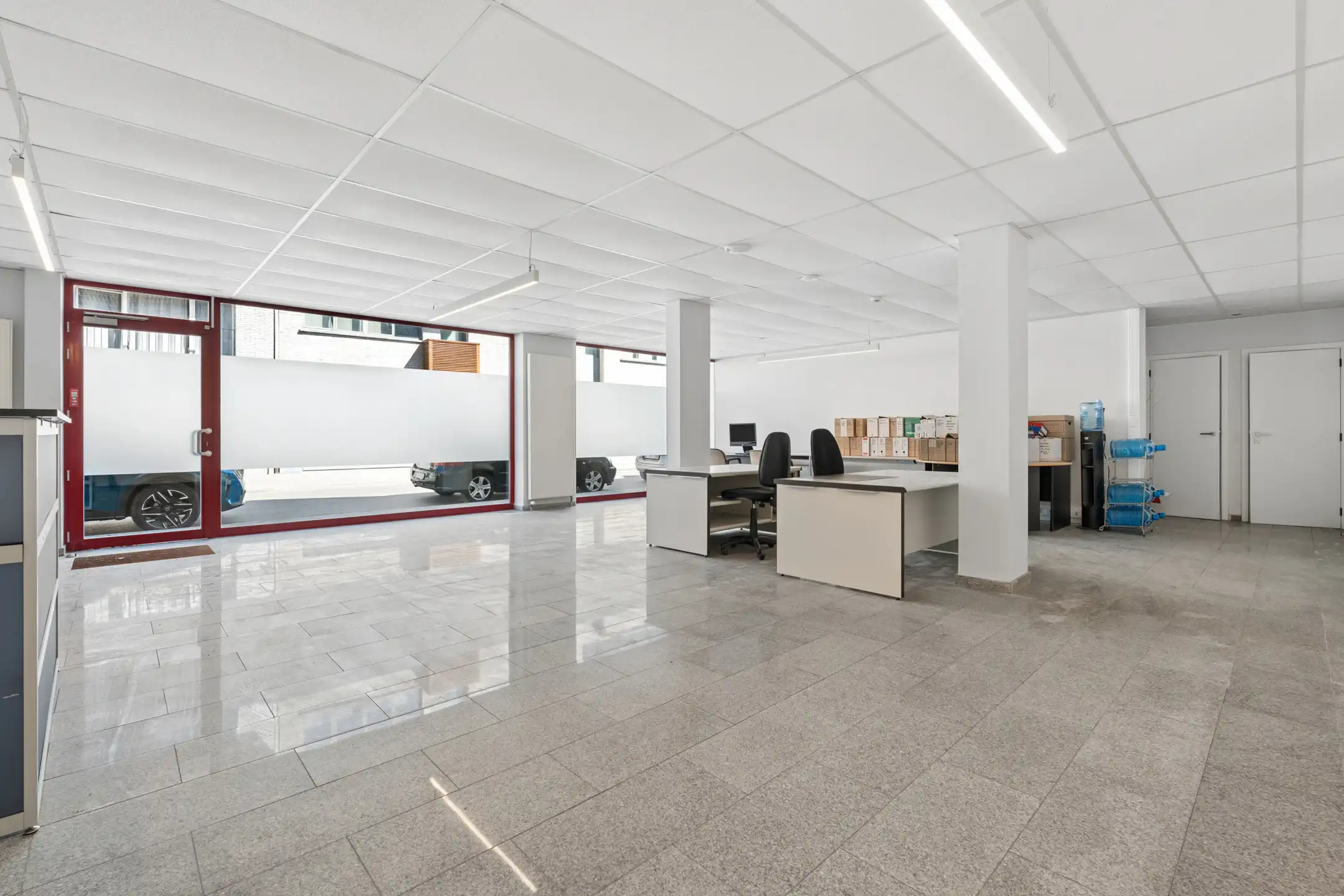 Handelsruimte van 120 m² foto 2