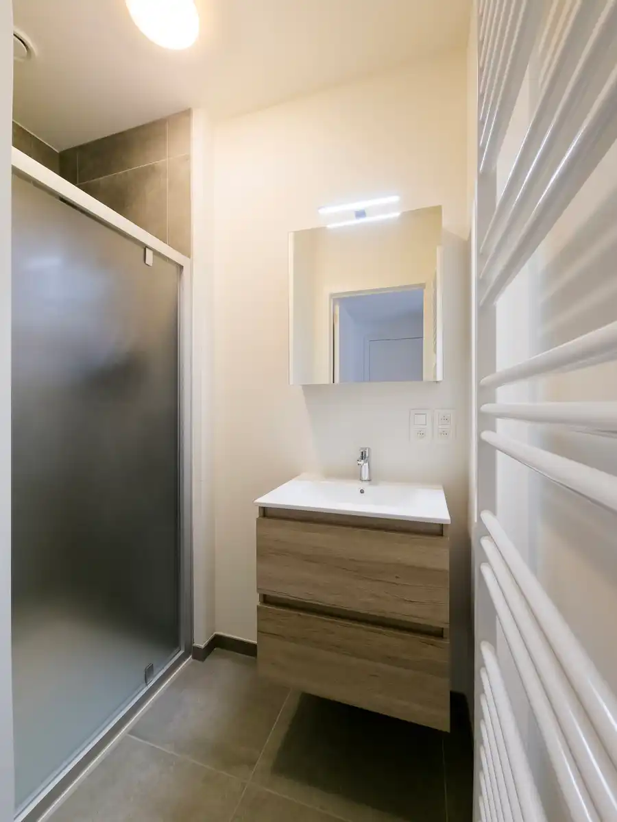 Rustig en comfortabel 1slpk appt. met terras foto 11