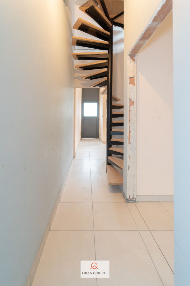 Woning met mogelijkheid tot 4 slaapkamers vlakbij station Gent-Sint-Pieters foto 22