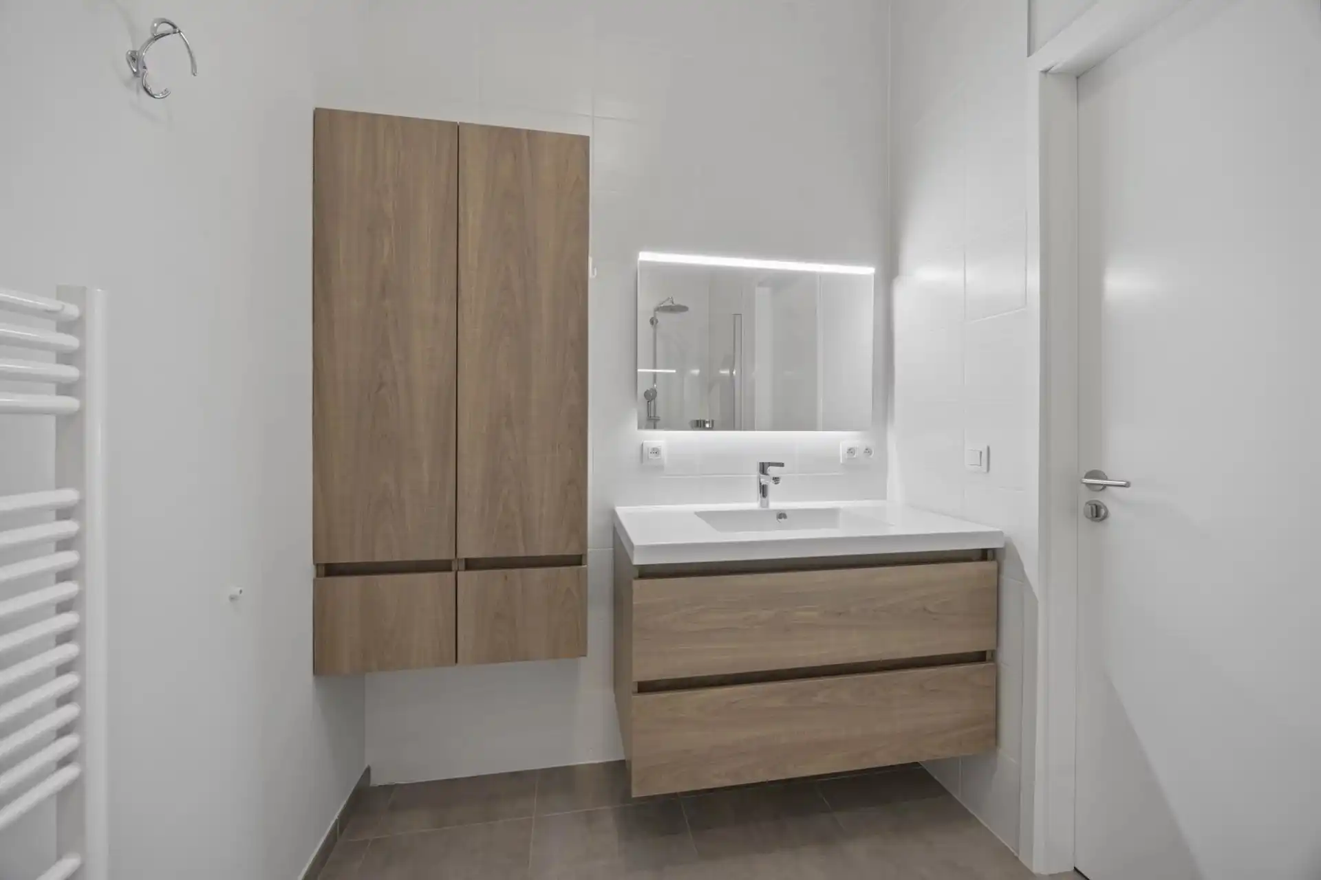 Modern appartement met 2 slaapkamers in Heusden centrum foto 12