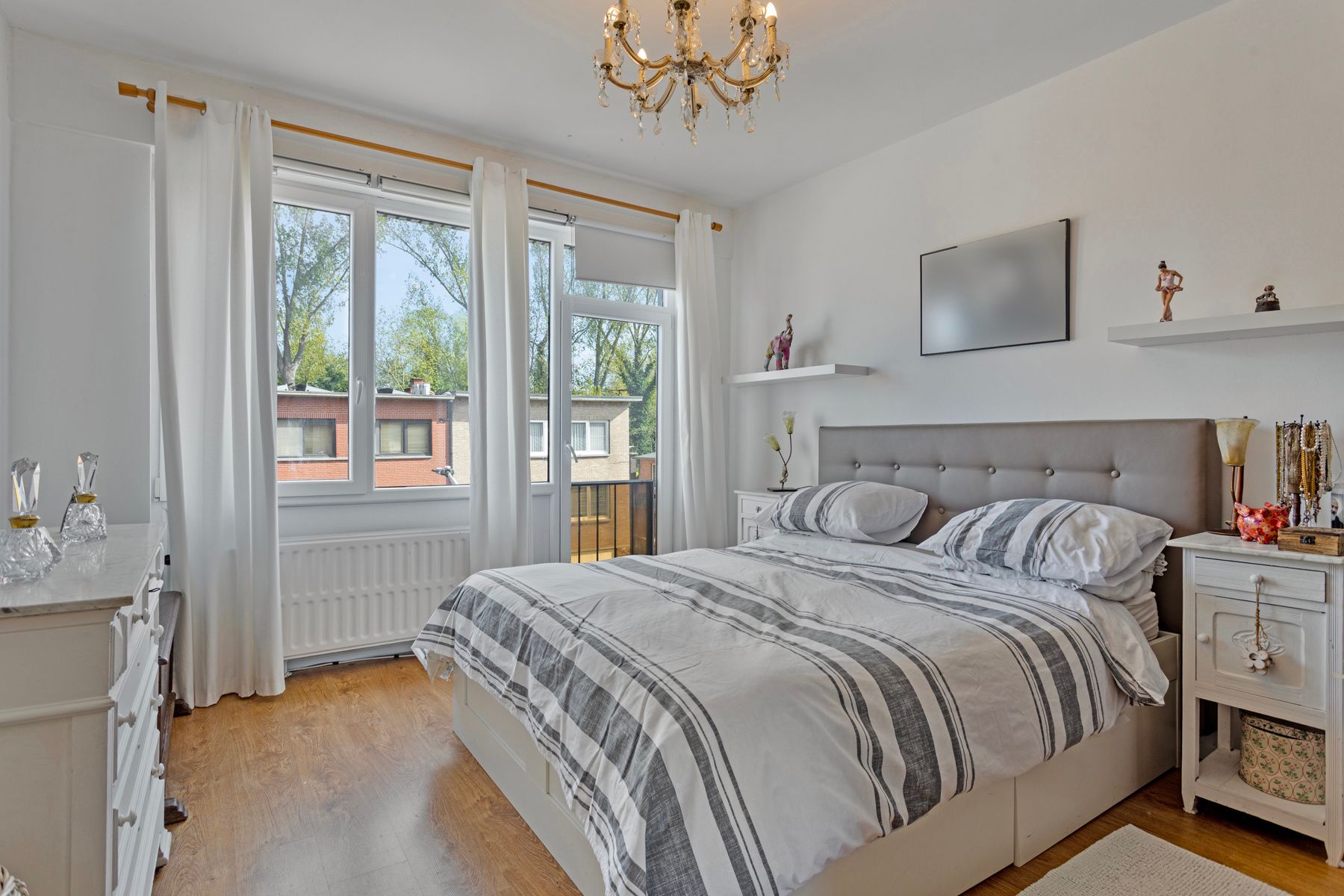 Instapklaar appartement met ruime garage en ingerichte kelderruimte te koop! foto 10