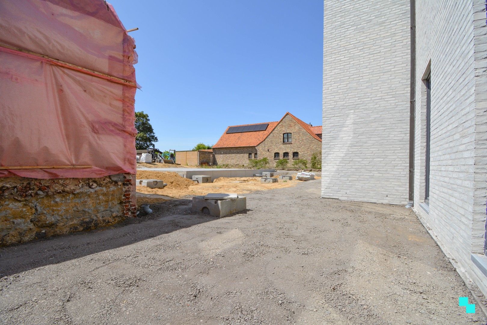 Gesloten nieuwbouwwoning met carport te Sleihage foto 10