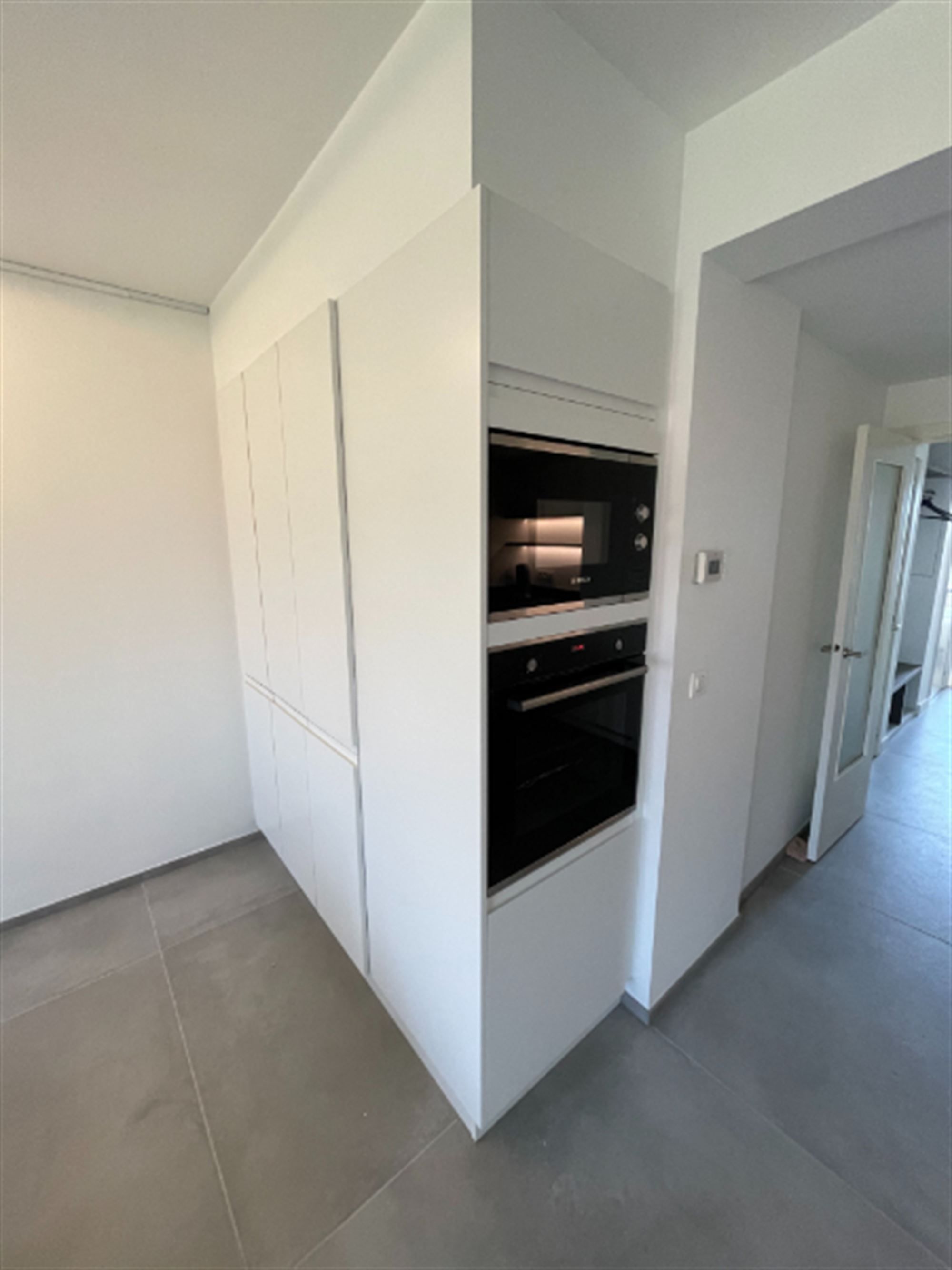 Vernieuwd appartement foto 4