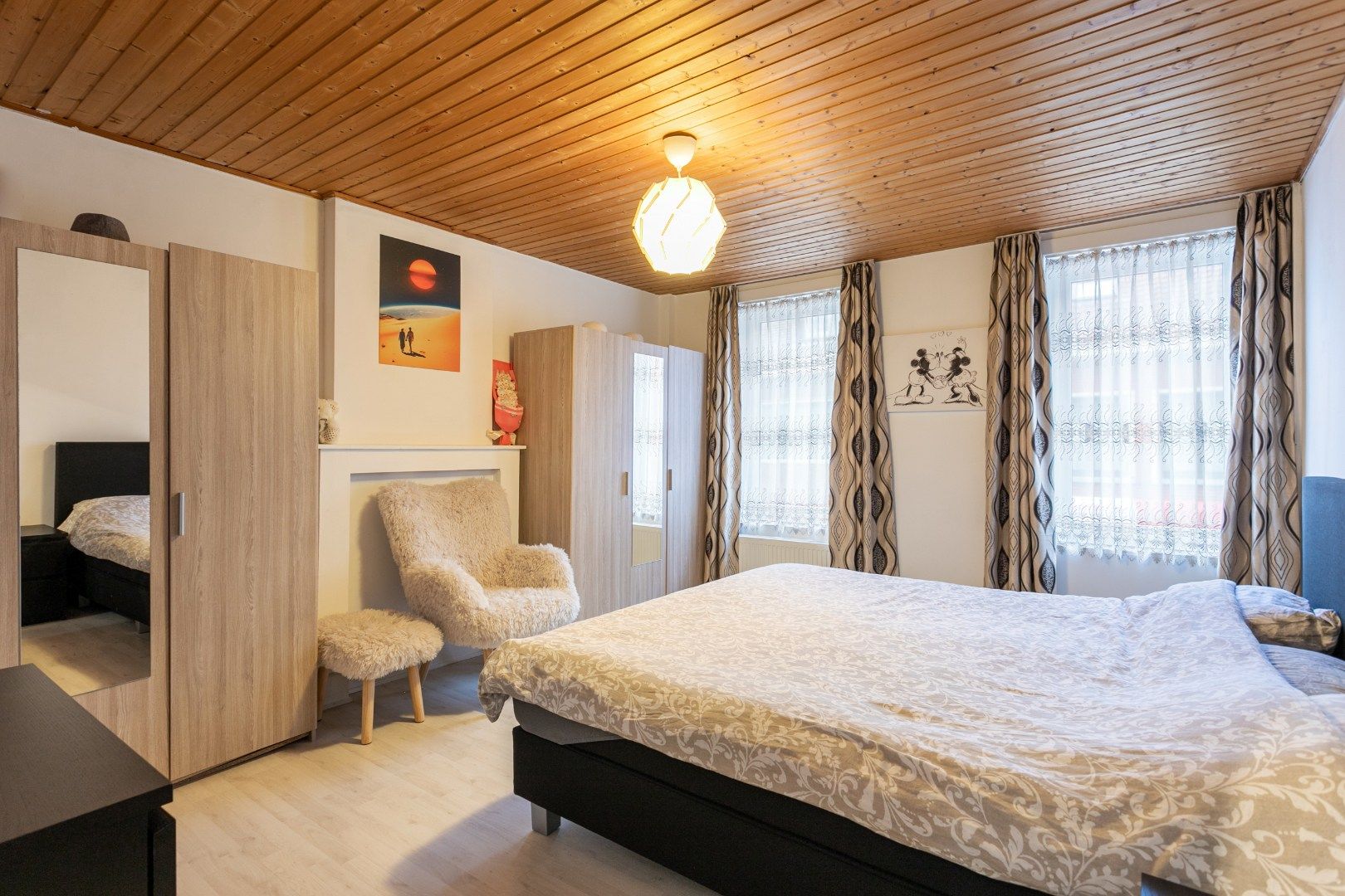 Instapklare woning met 3 slaapkamers, veranda en garagebox in Lembeek foto 16