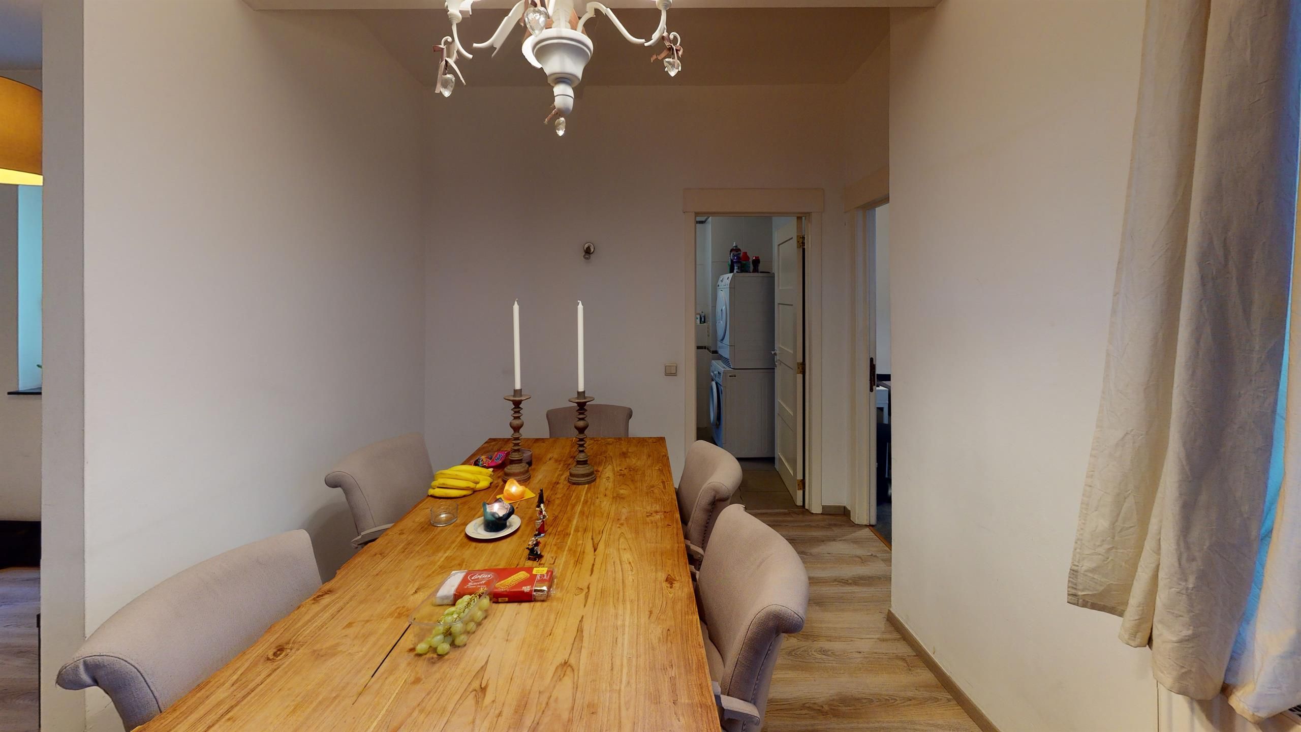 Gemeubeld appartement in de buurt van de Kloosterstraat.  foto 3