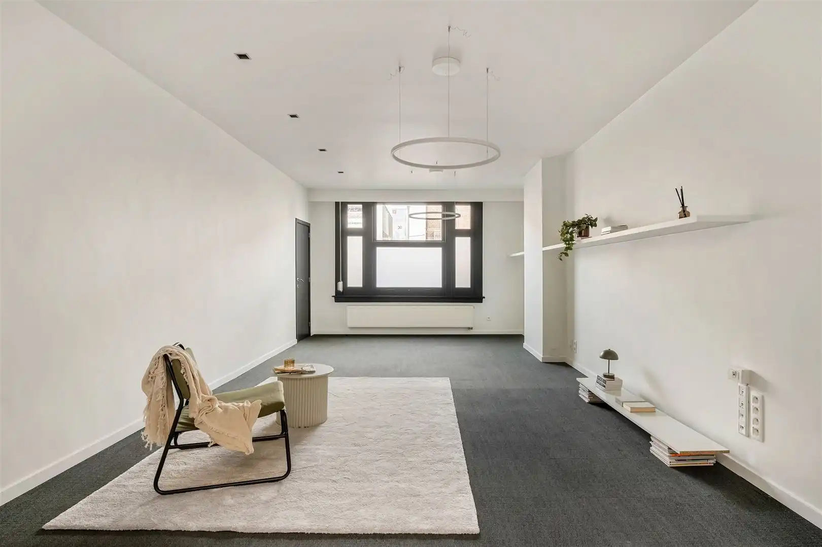 Uitzonderlijk herenhuis volledig gerenoveerd foto 9