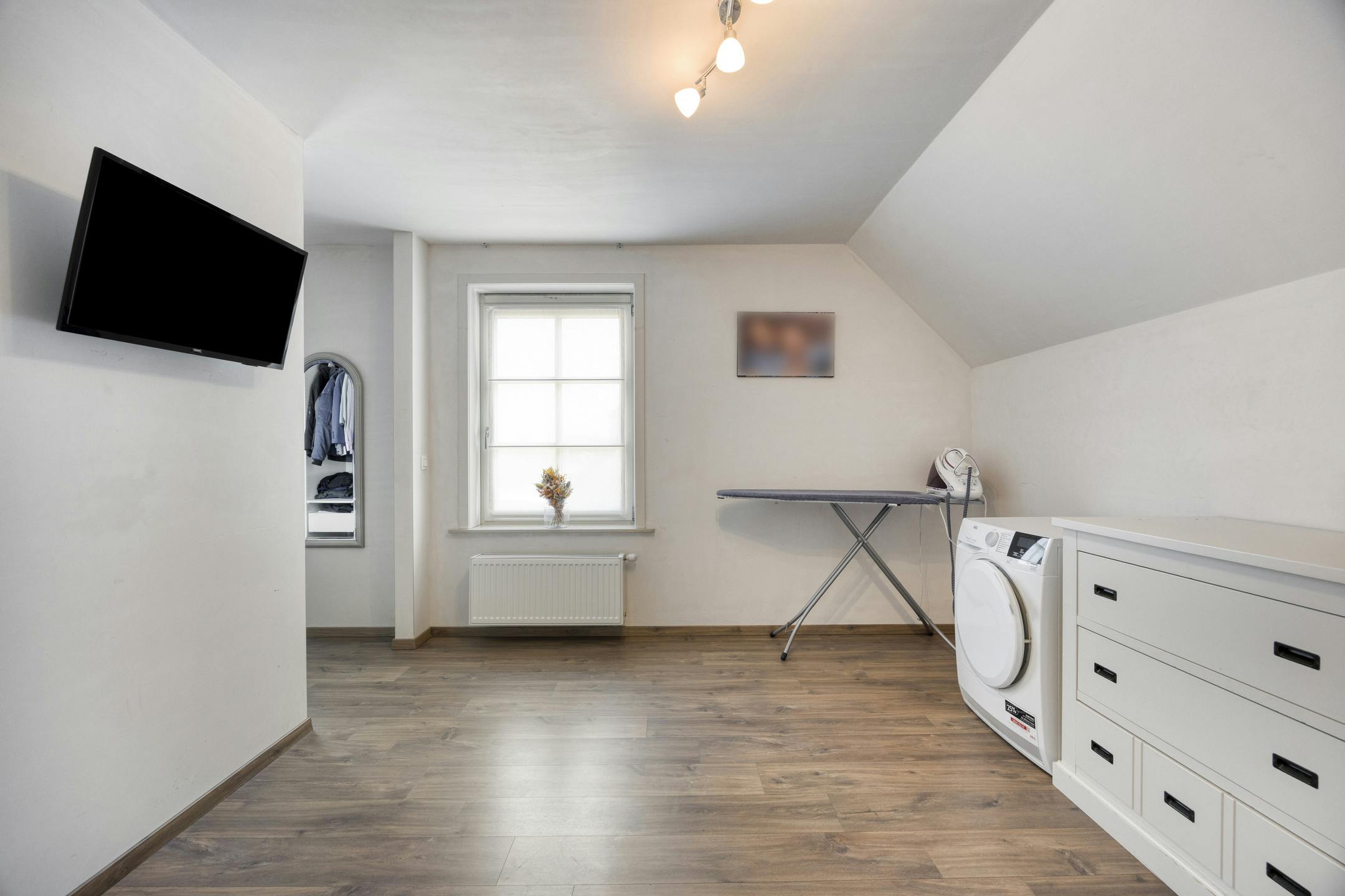 Recent halfopen huis met 4 kamers te koop in Deerlijk foto 15