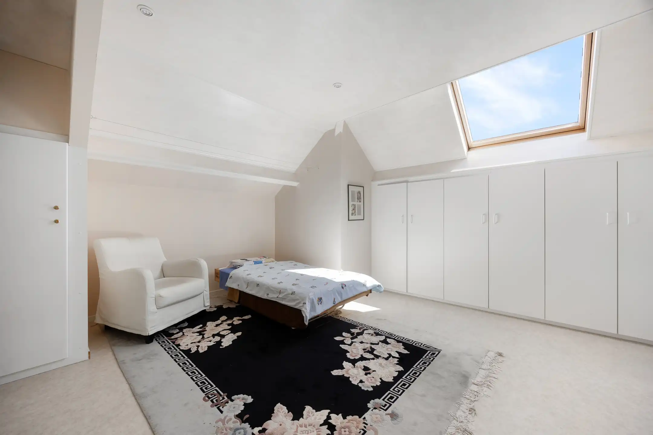 Ruime woning in oase van rust met prachtige tuin foto 18