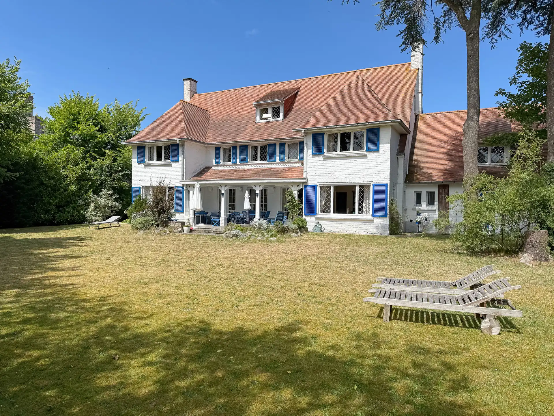 Karaktervolle villa met uitzonderlijk potentieel -TOPLOCATIE foto 7