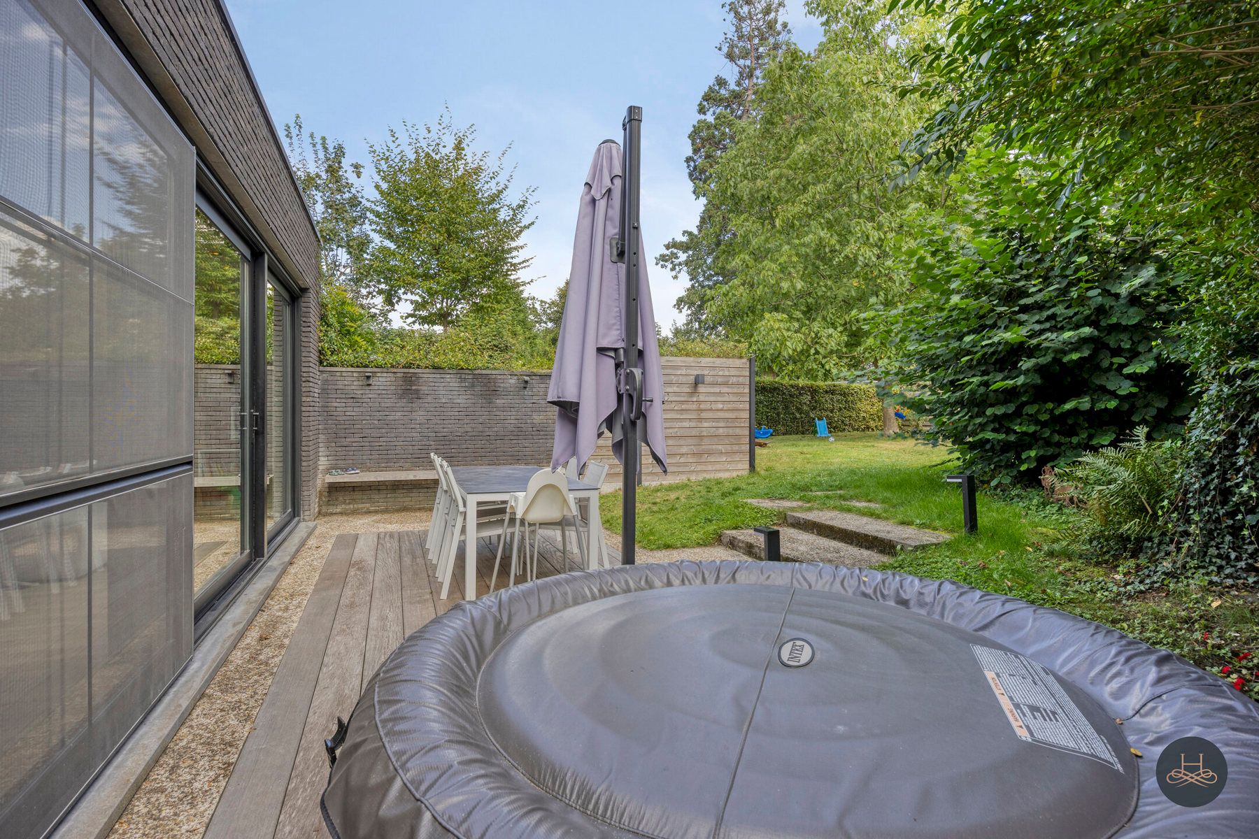 Charmante halfopen woning met karakter en grote tuin  foto 8