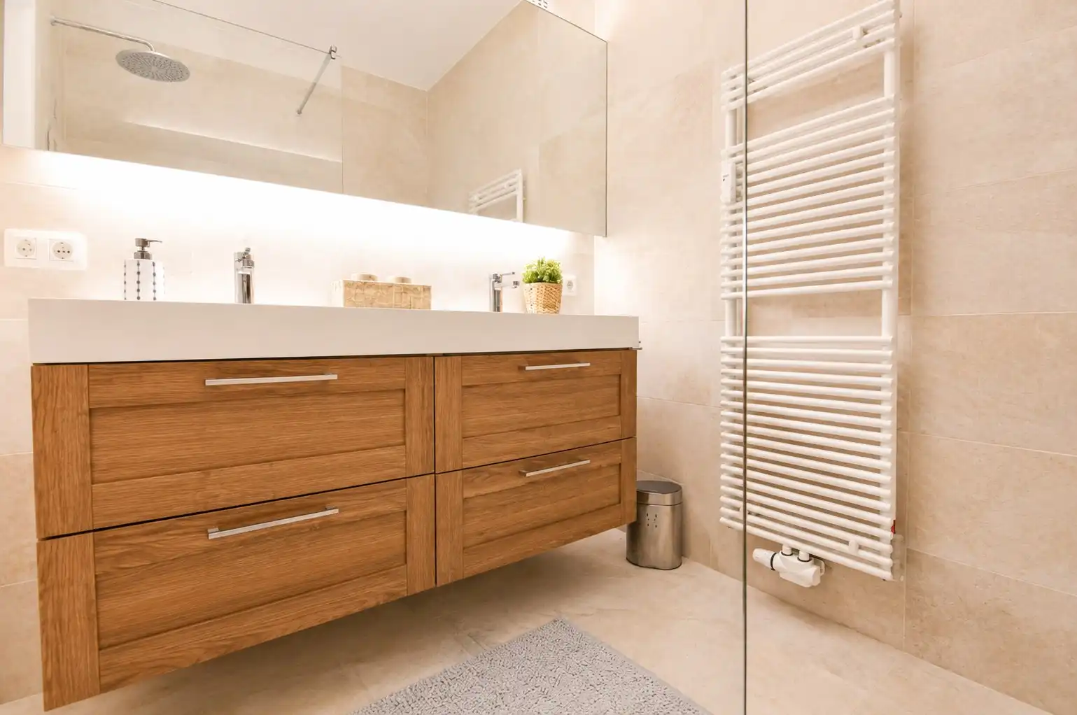 Instapklaar appartement met twee volwaardige slaapkamers op centrale ligging. foto 13