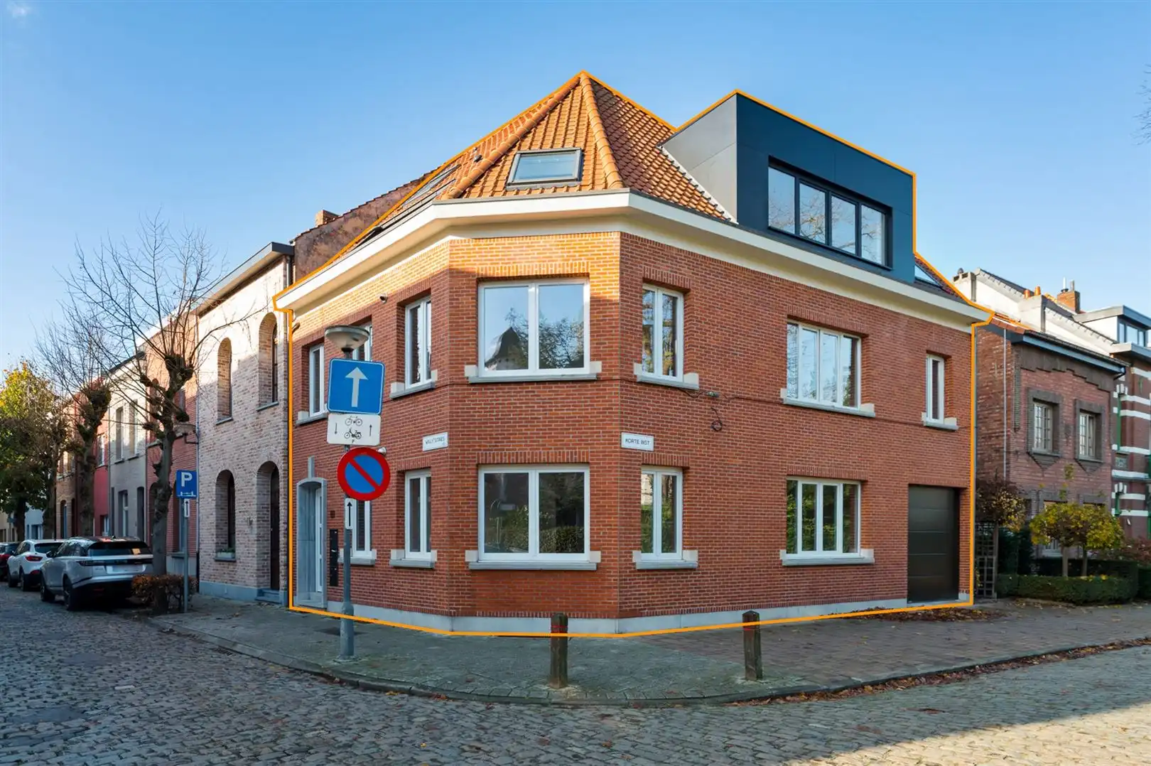 Appartement foto {{pictureIndex}}