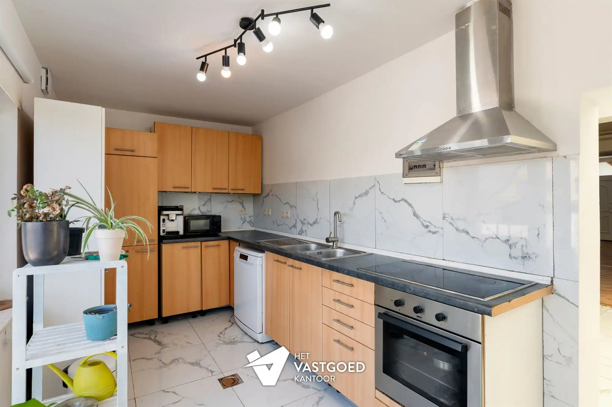 RECENT GERENOVEERDE WONING (172M²) MET 3 SLAAPKAMERS EN GEZELLIGE STADSTUIN TE MOLENSTEDE foto 11