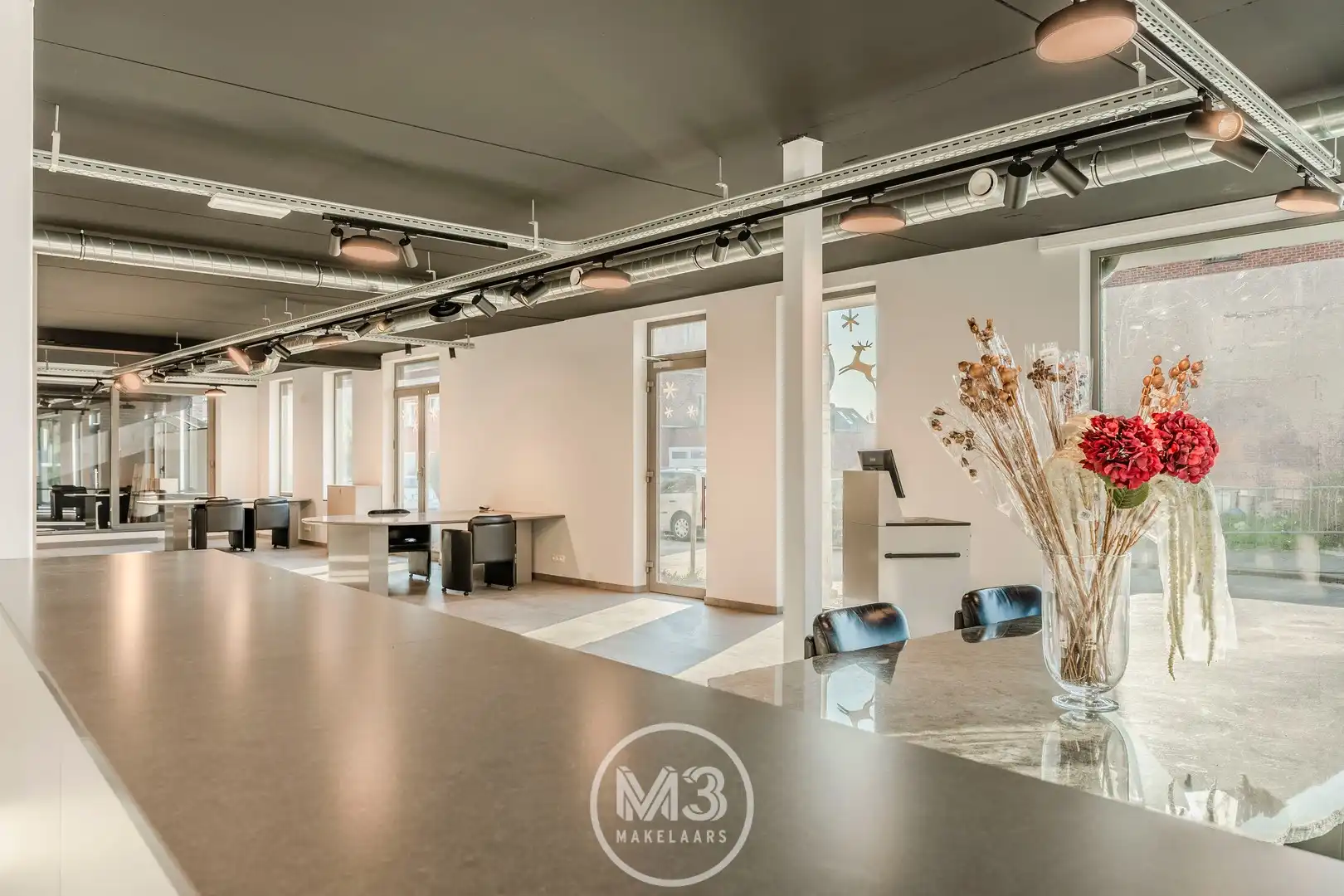 Instapklaar handelspand met topvisibiliteit foto 5