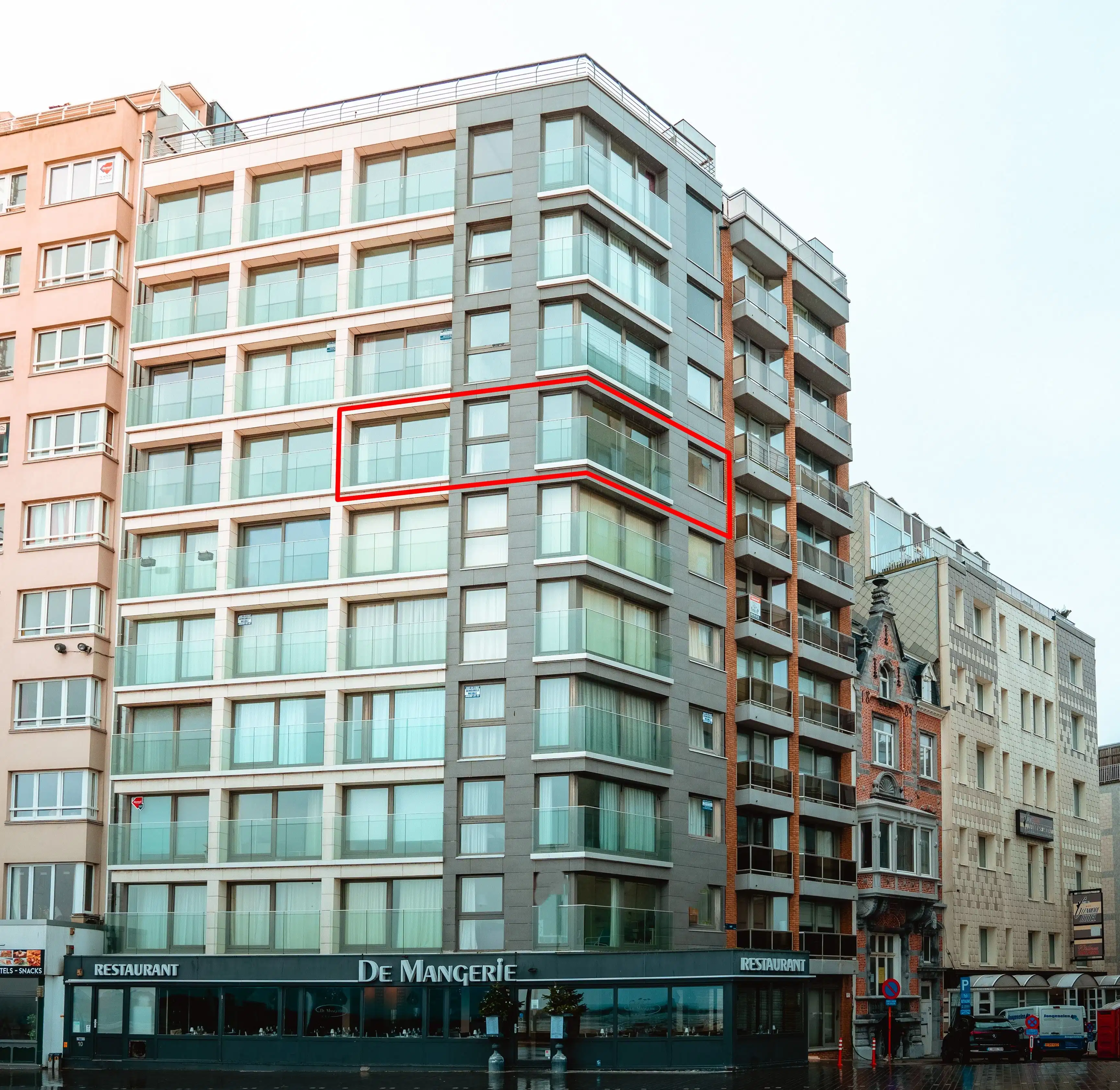 *Uitzonderlijk aanbod: 2 studio's momenteel ingericht als 1 HOEKAPPARTEMENT met ongezien ZEEZICHT te Oostende!* foto 13