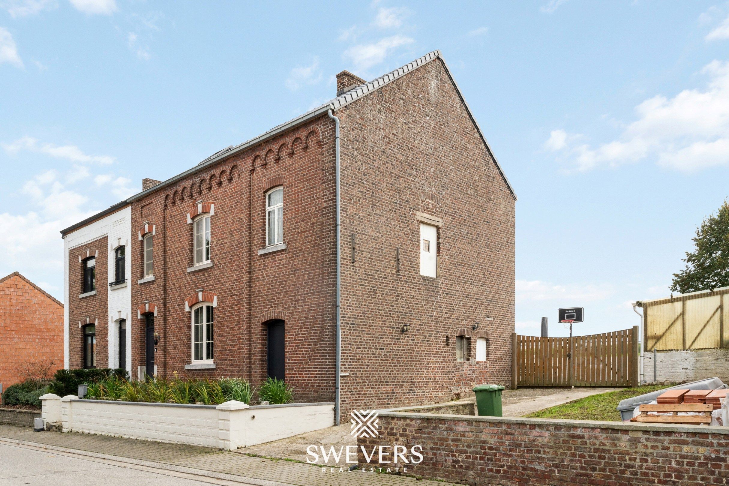 Gezellige woning met moderne keuken op groot perceel in Gingelom foto 33