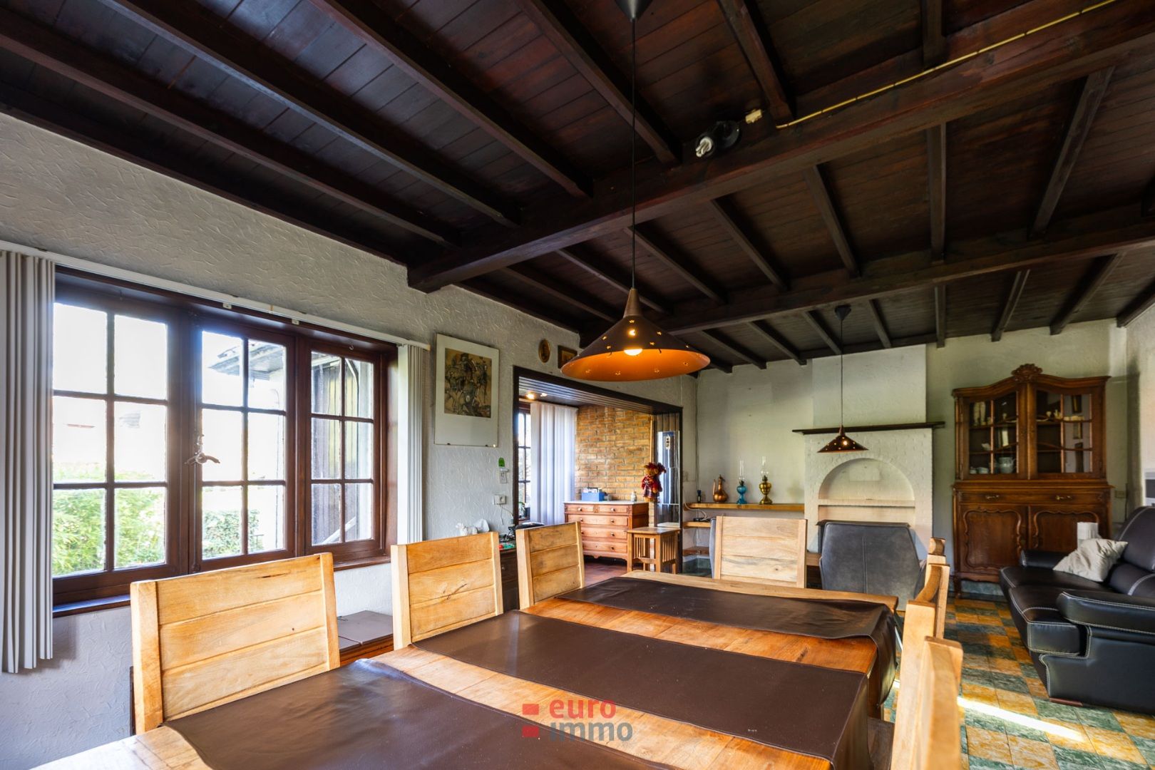 Authentieke, half-open villa in cottage stijl! foto 5