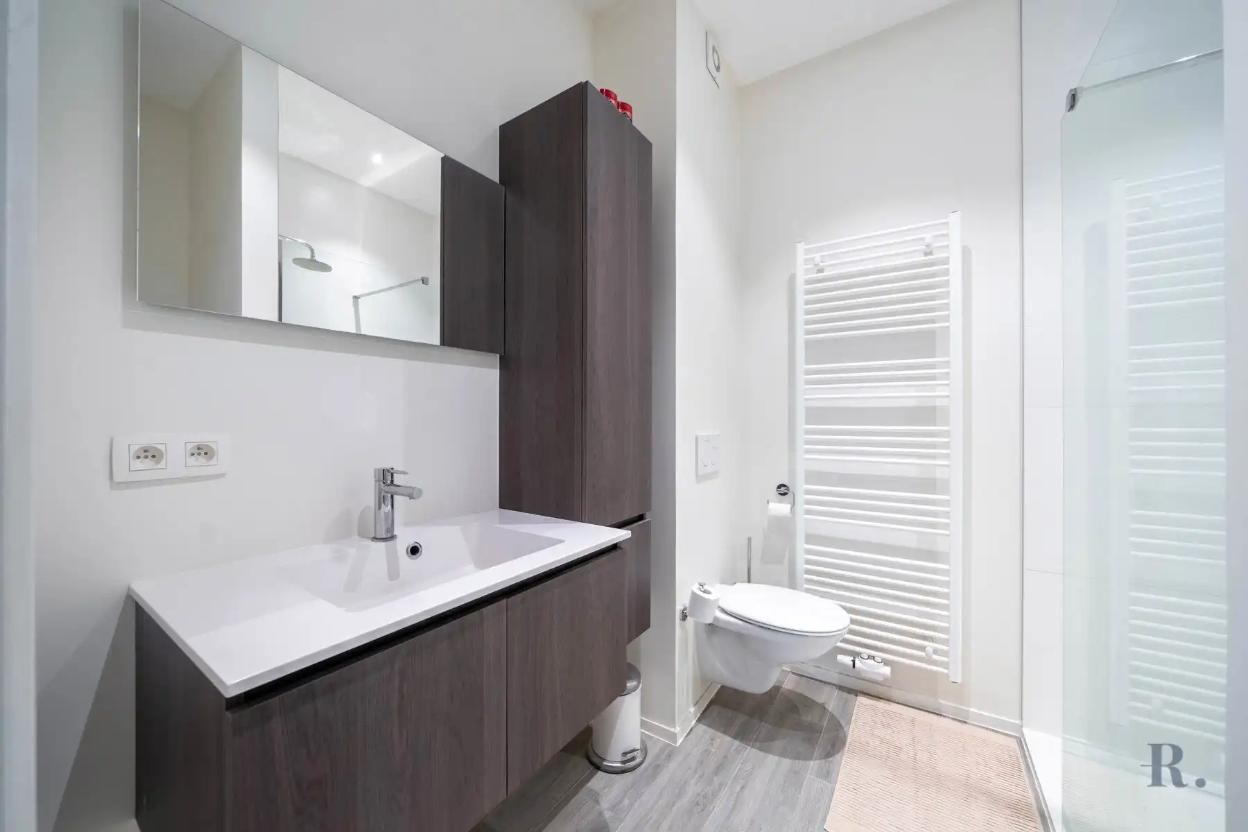 Groot lichtrijk appartement 4slk in de stadskern foto 18