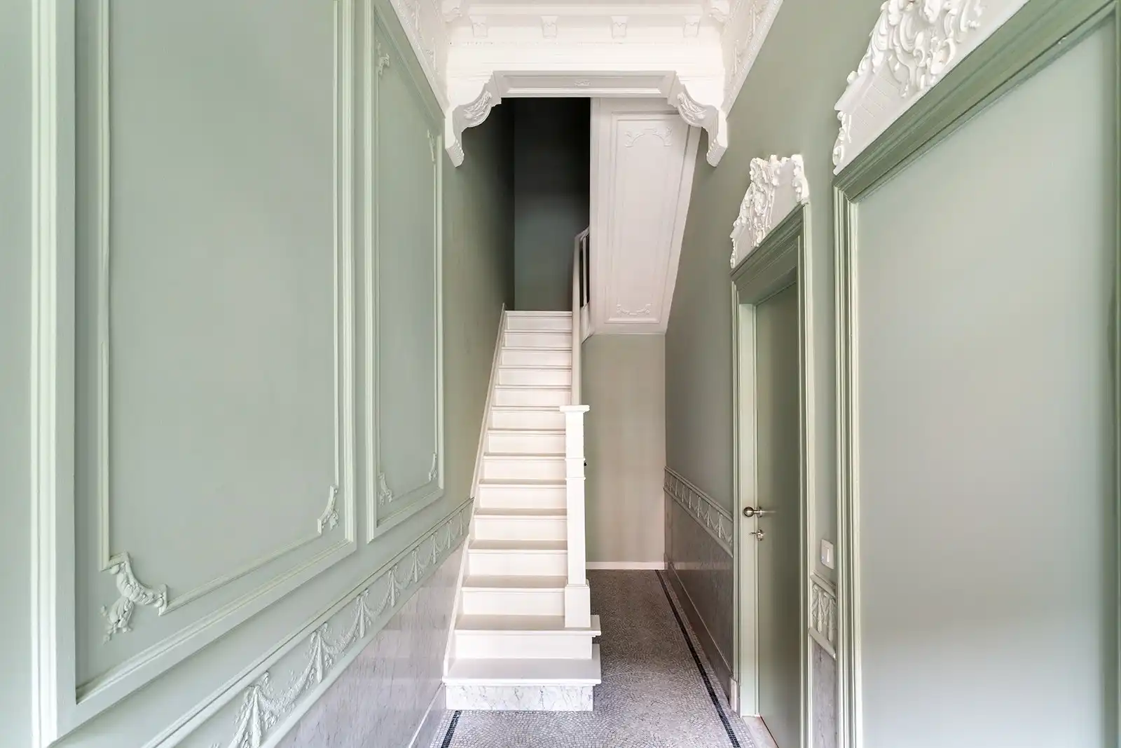 Stijlvol wonen op een gegeerde locatie foto 2